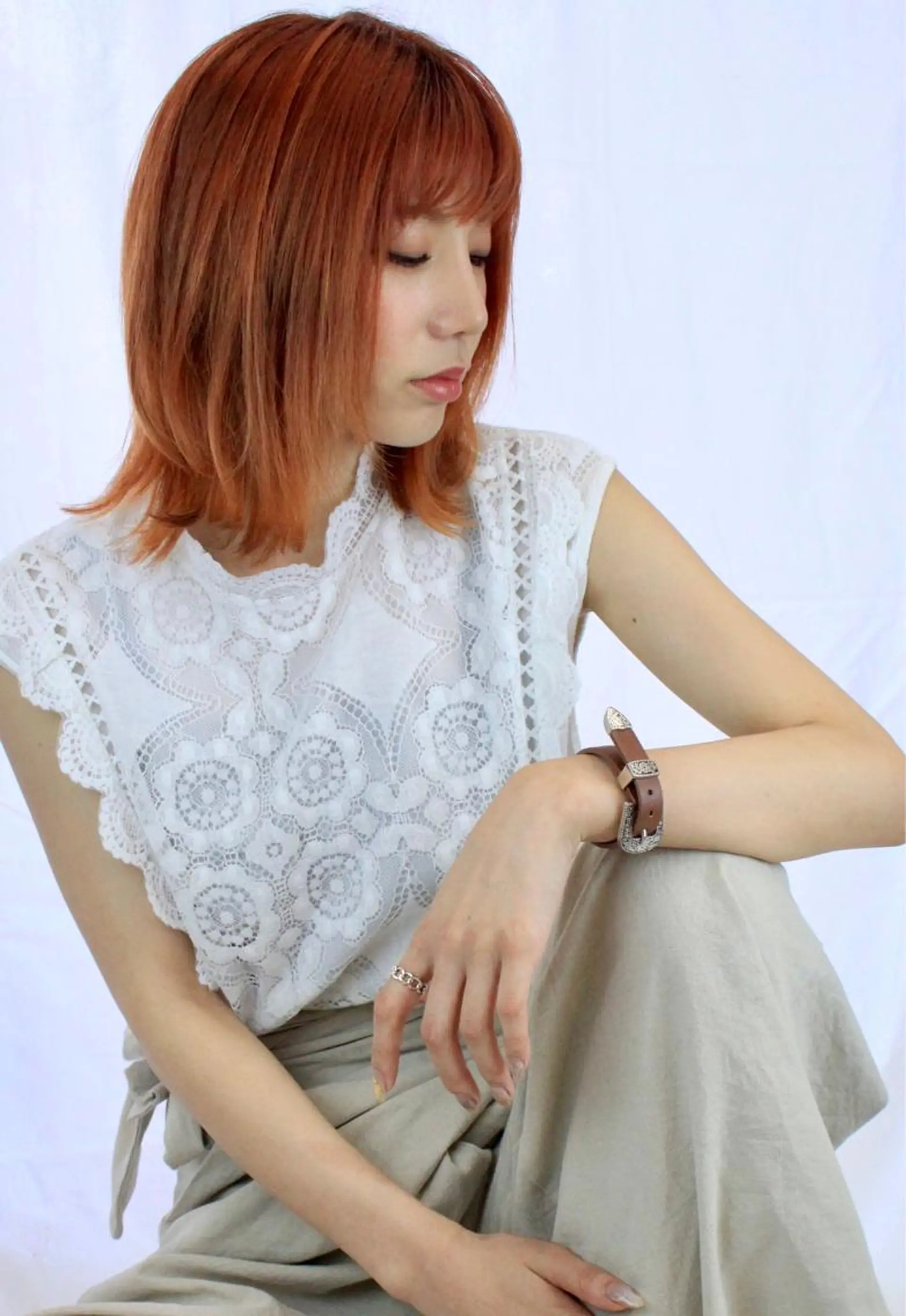 ミディアム カラー オレンジ 森安 華楠のヘアスタイル