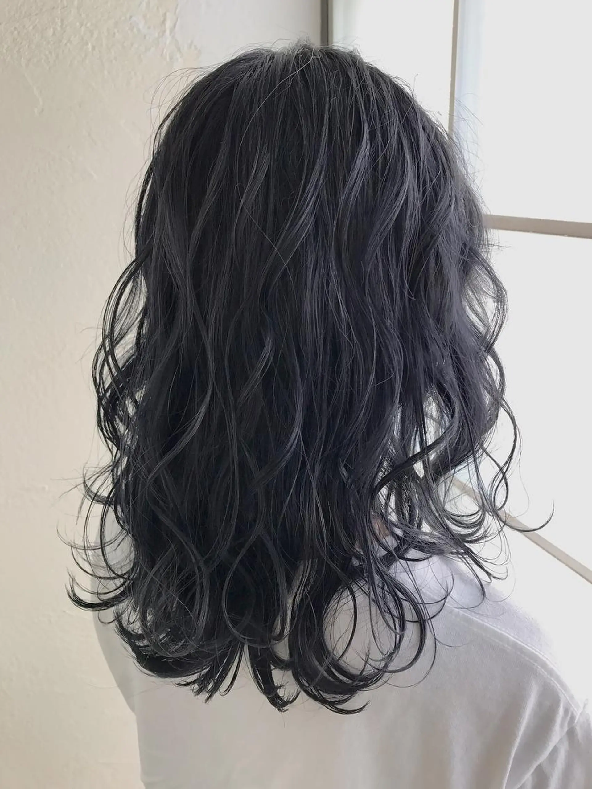 ミディアム カラー ヘアアレンジ ブルーカラー シルバー カット ヘアカラー トリートメント GiseL天神カラー 髪質改善/ブリーチのヘアスタイル