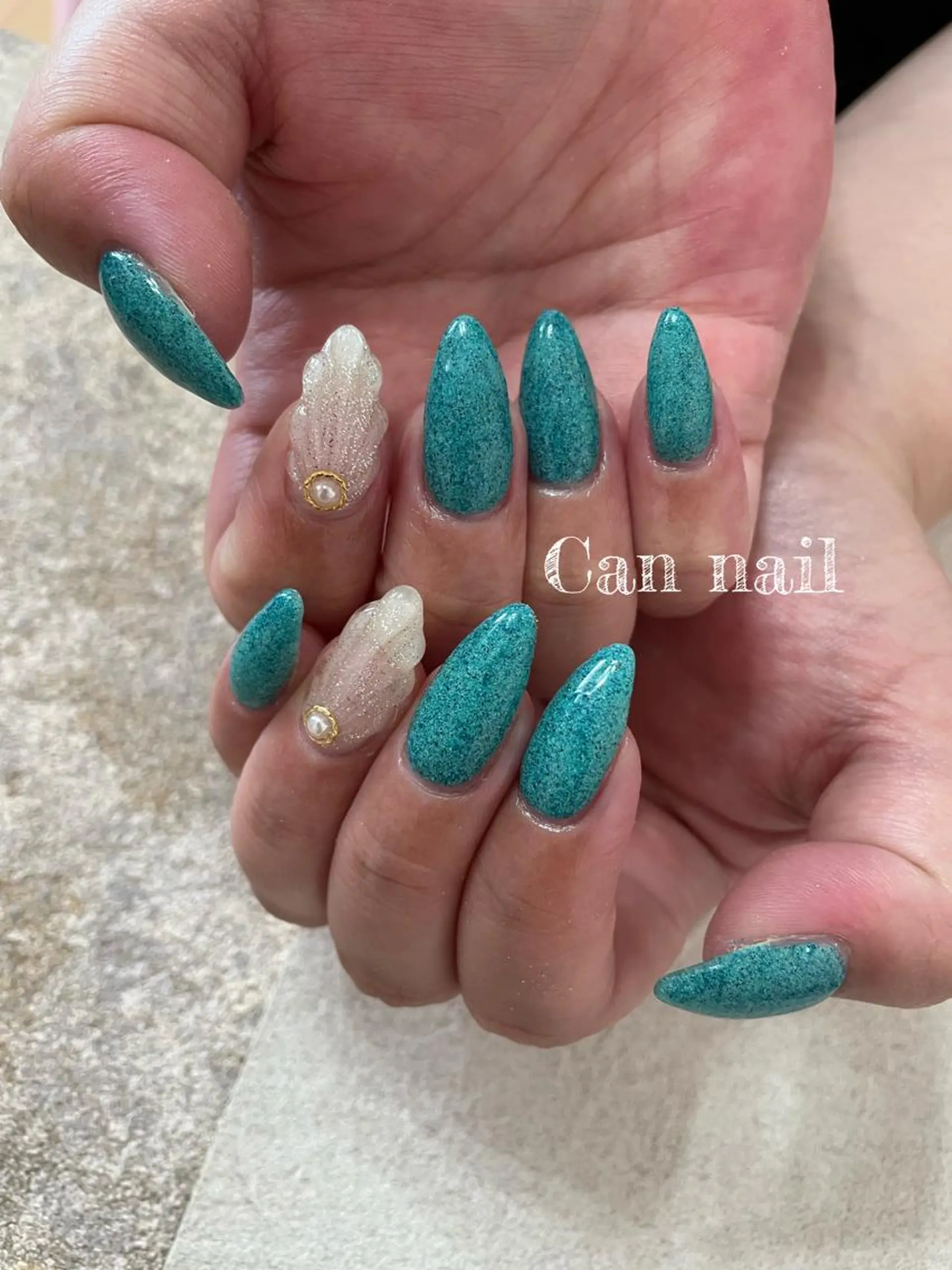 セミロング ネイル Parfum パルファンのネイルデザイン