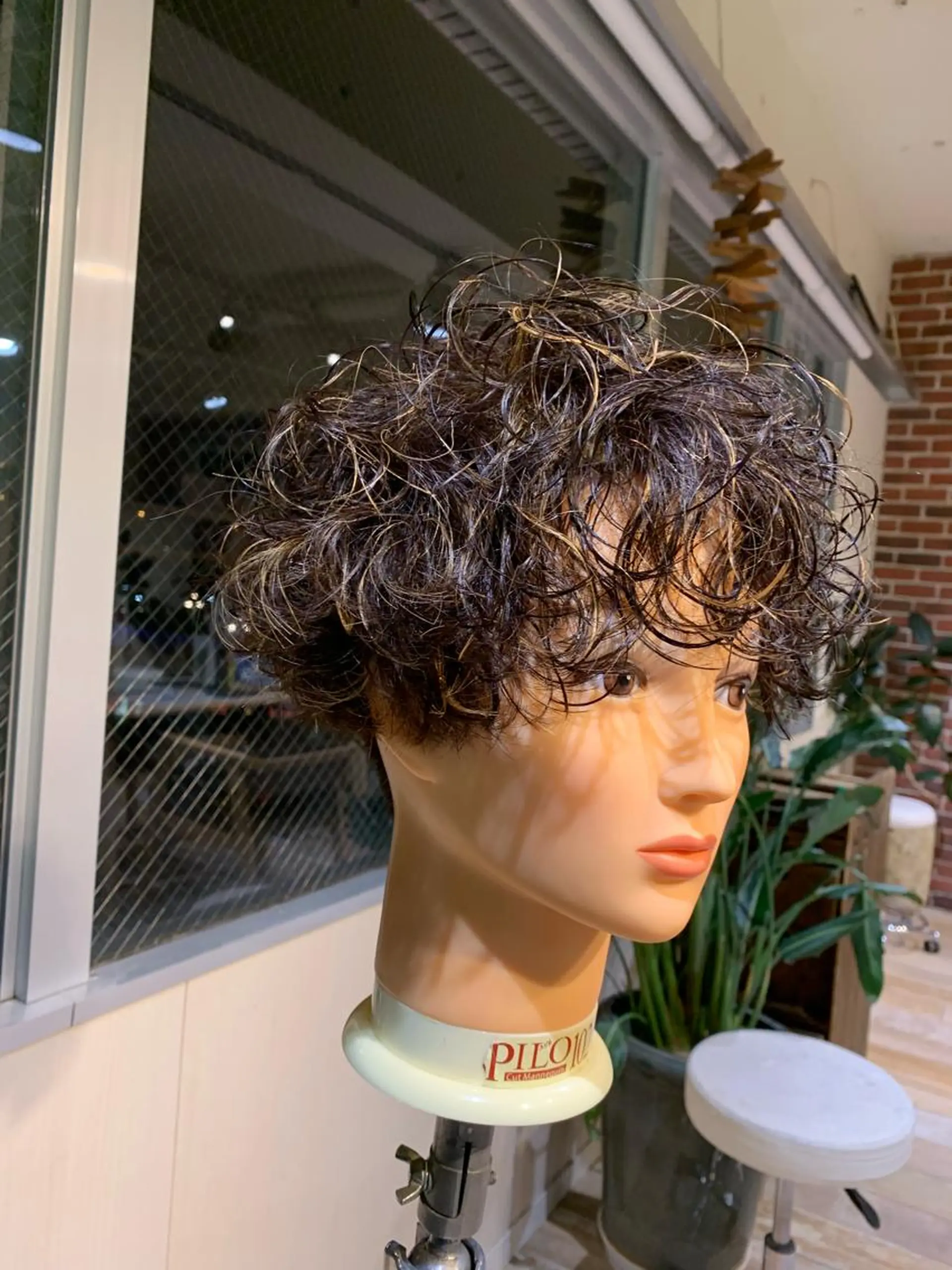 メンズ メンズパーマ メンズパーマ&メンズ 縮毛矯正ならヒラノのヘアスタイル