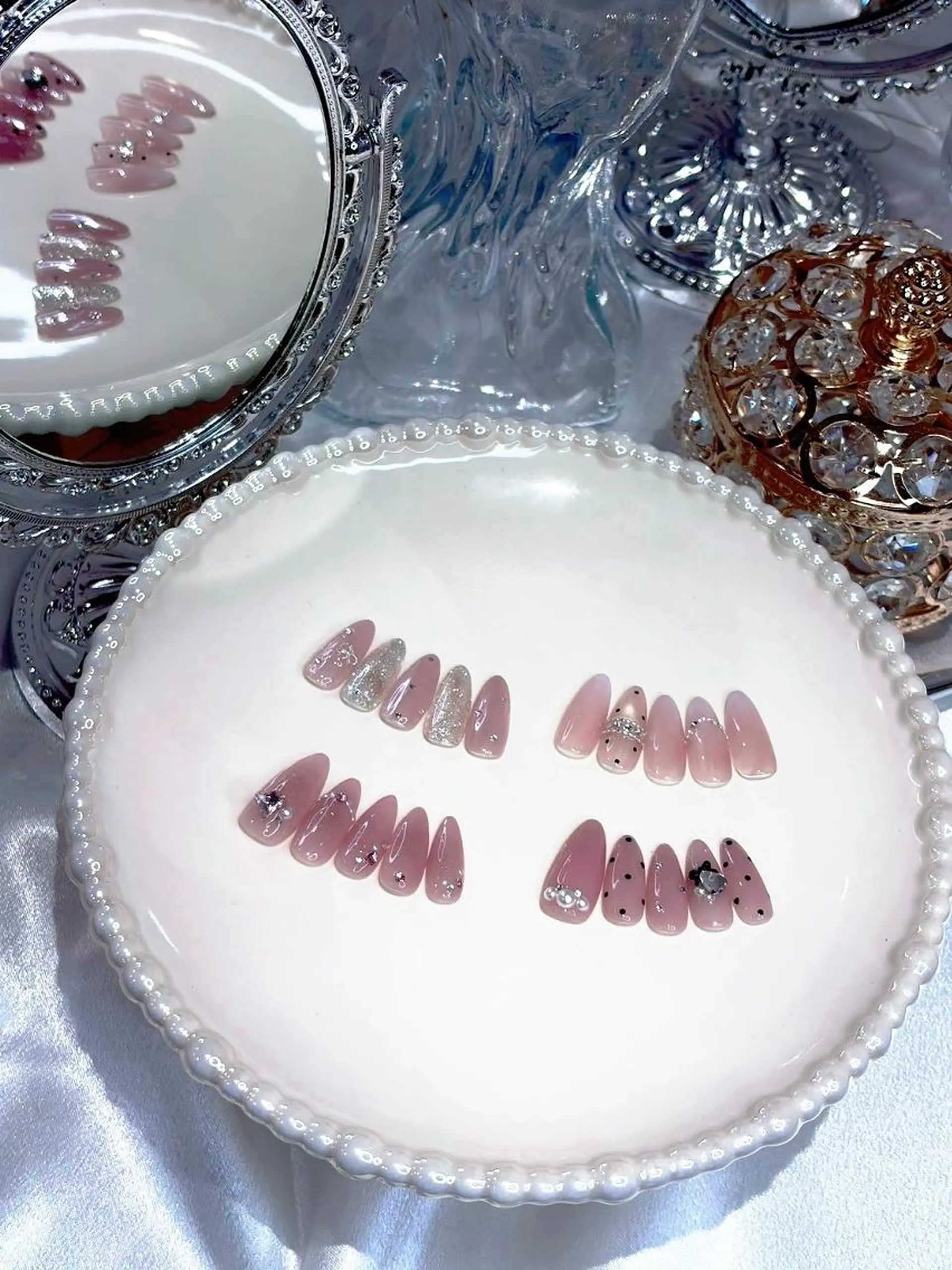 ネイル ハンドネイル 💎ネイル マジック💎のネイルデザイン