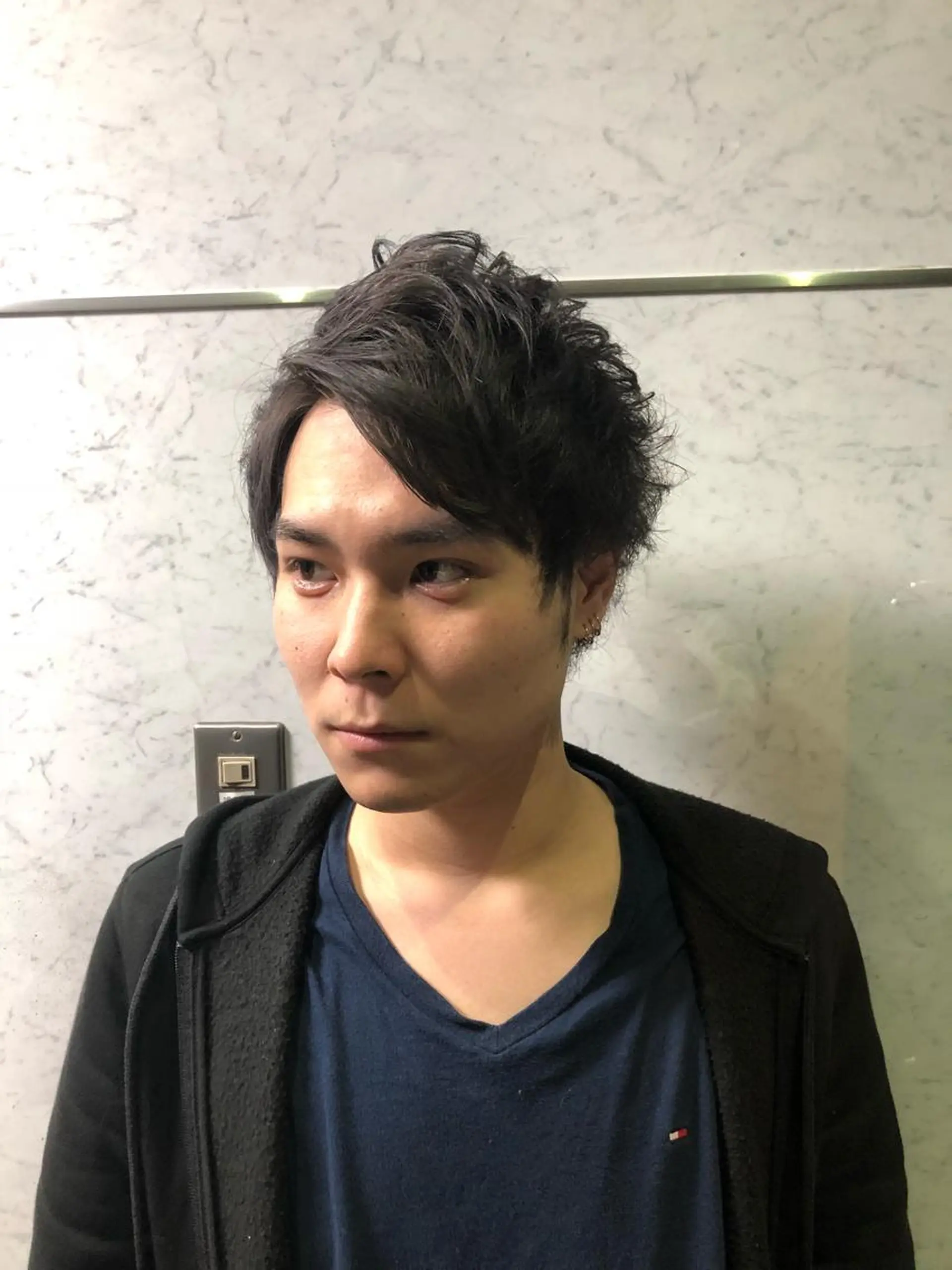 ミディアム カラー メンズ アッシュ 【店長】福田 健人のヘアスタイル