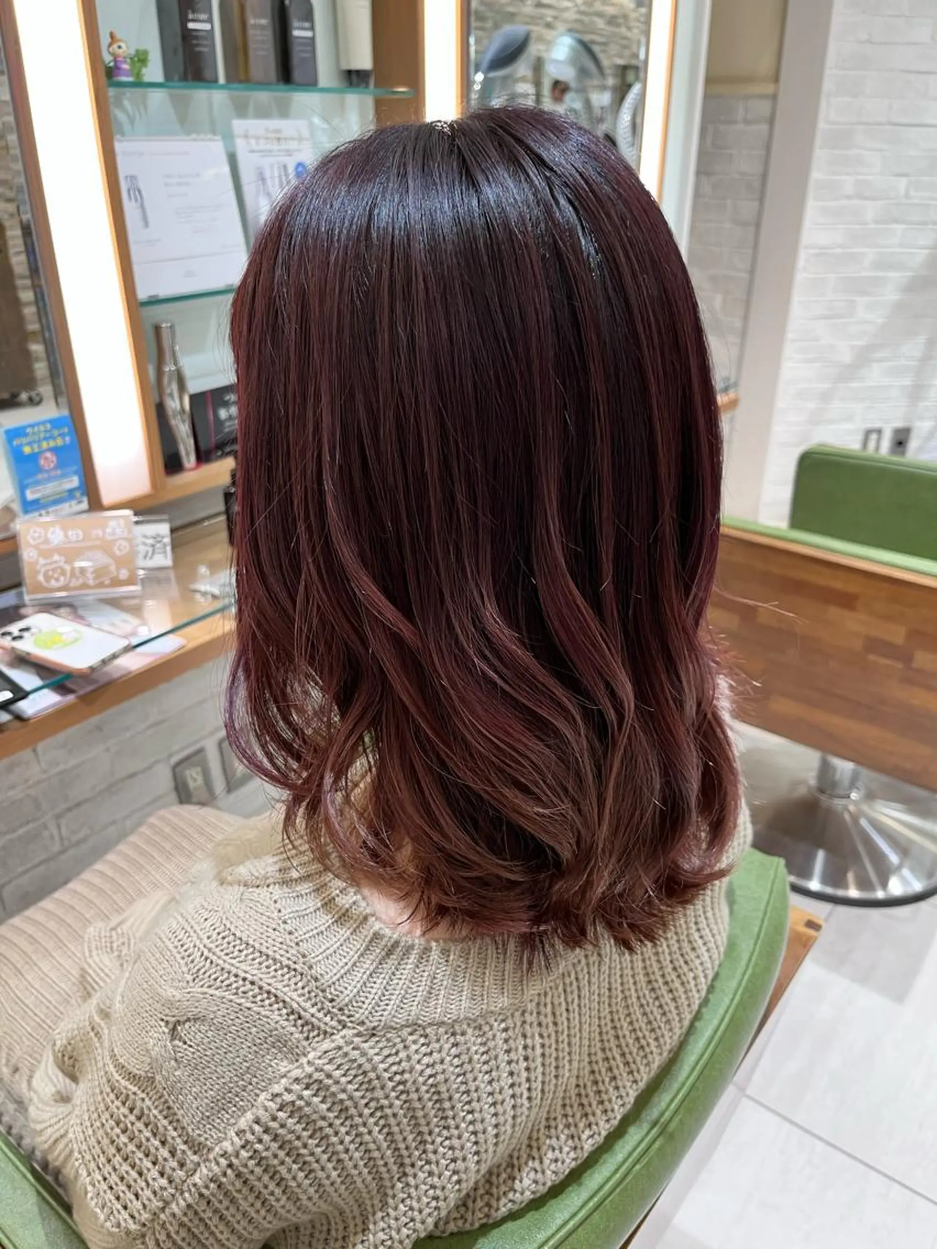 ミディアム 高橋友里亜 /フリーランスのヘアスタイル