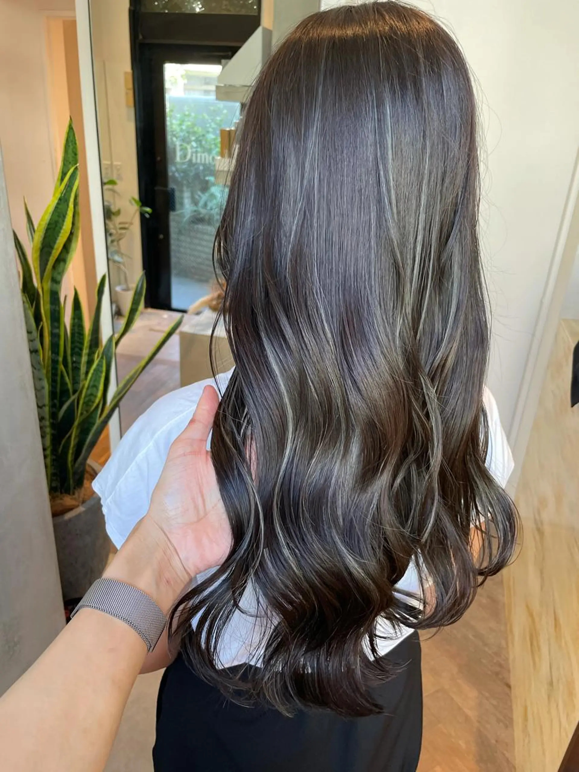 ロング カラー Bree"ze所属・大河原 修太のヘアスタイル