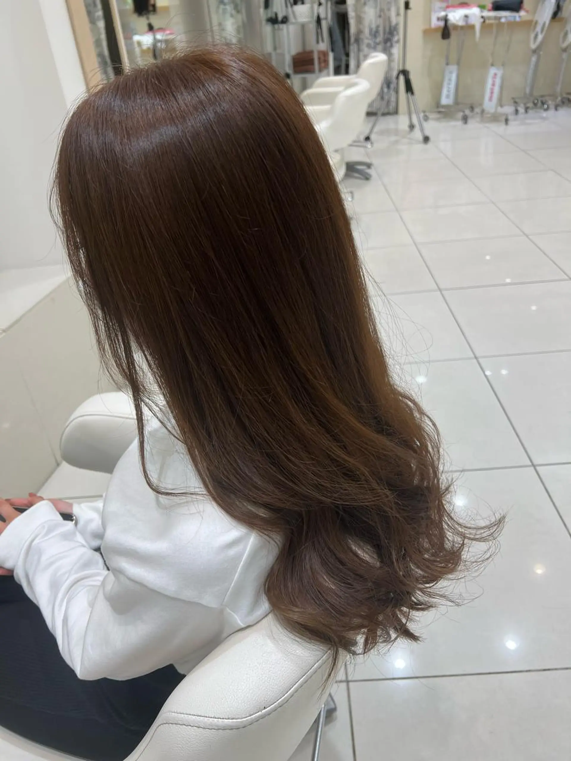 ロング カラー ヘアカラー ☃️顔周りレイヤー グレージュSHUTOのヘアスタイル