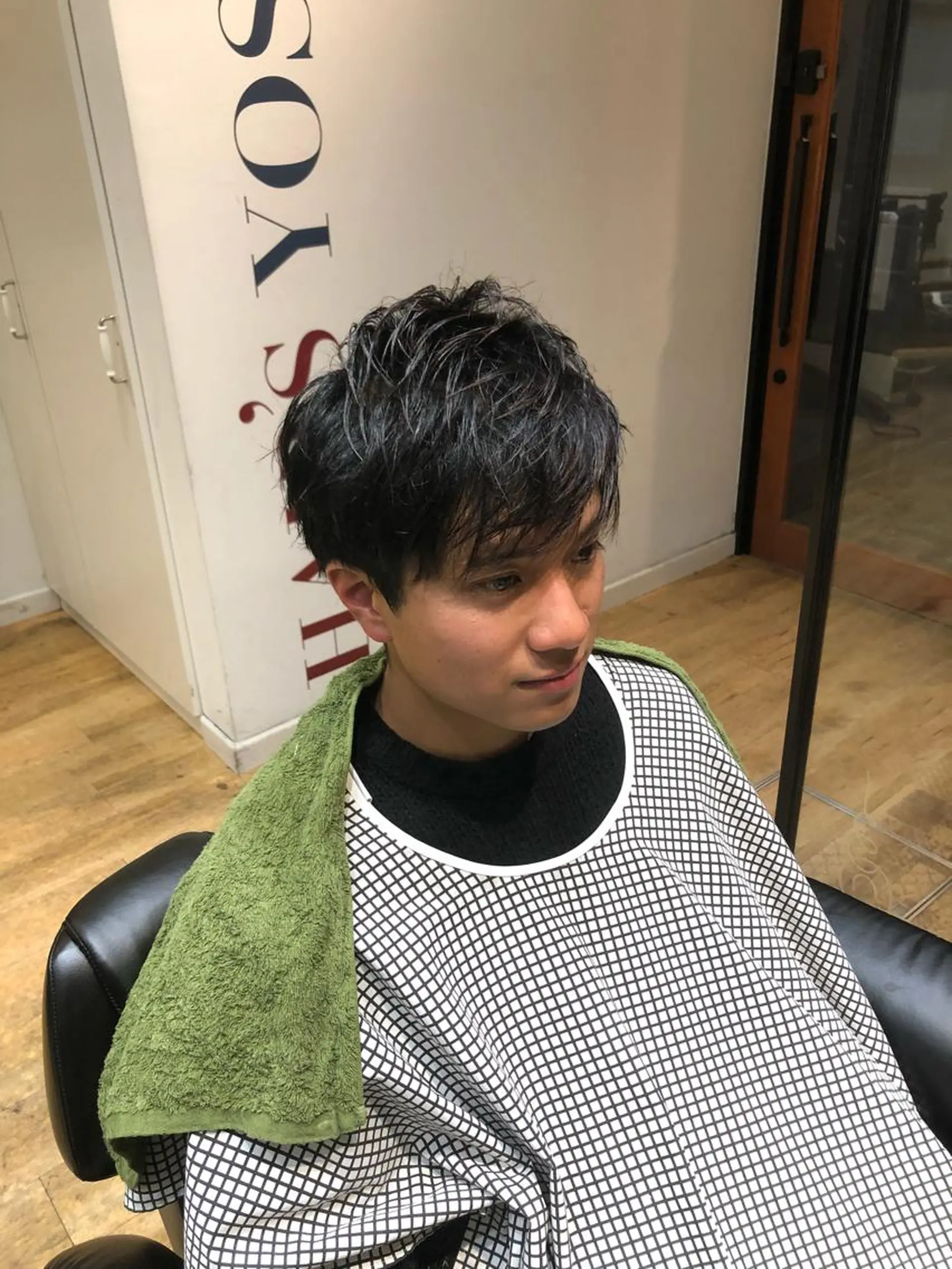 ショート メンズ HAIRS YOSHIOKA所属・ヘアーズヨシオカ MENSヒゲ脱毛のエステ・リラクイメージ
