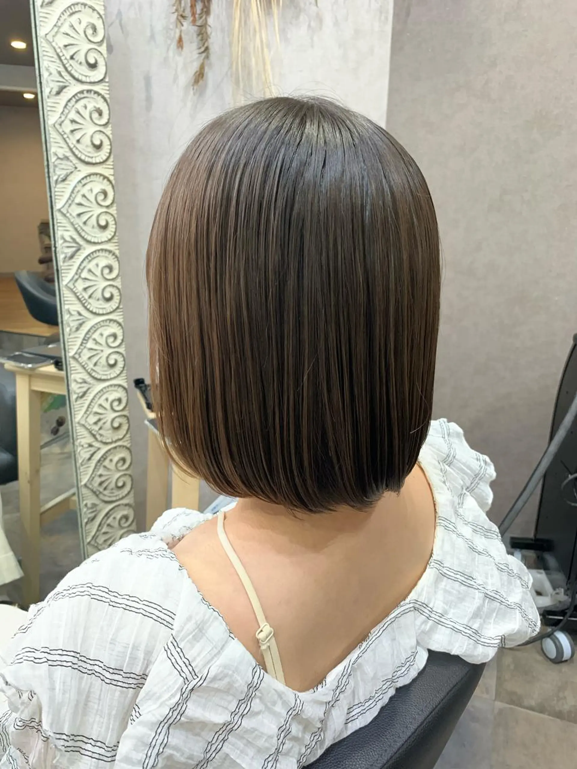 ミディアム ボブ giniro所属・giniro ホソミのヘアスタイル