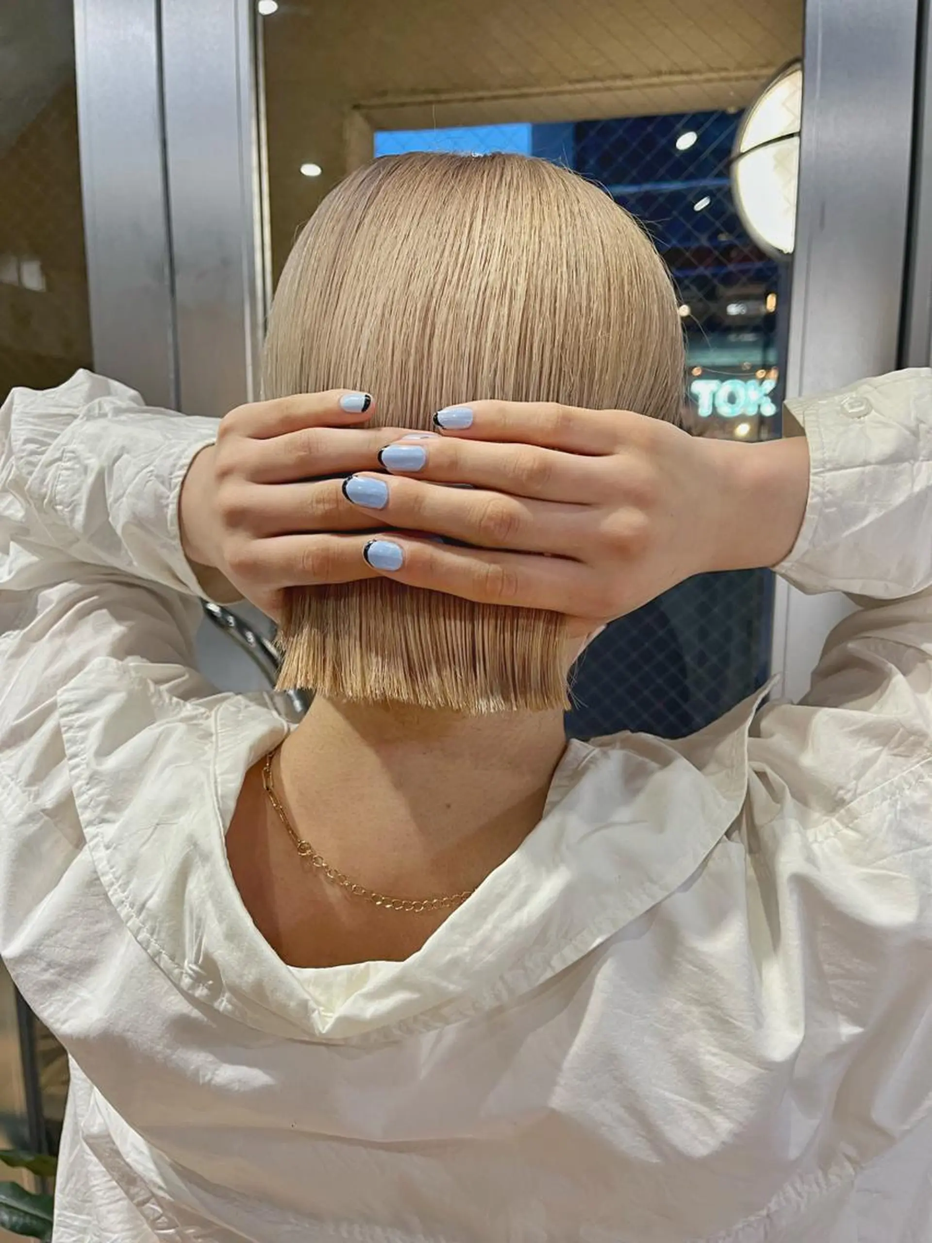 ショート ボブ カット ヘアカラー ハイトーンNo.1✨ パーマ✨イマイタツヤのヘアスタイル