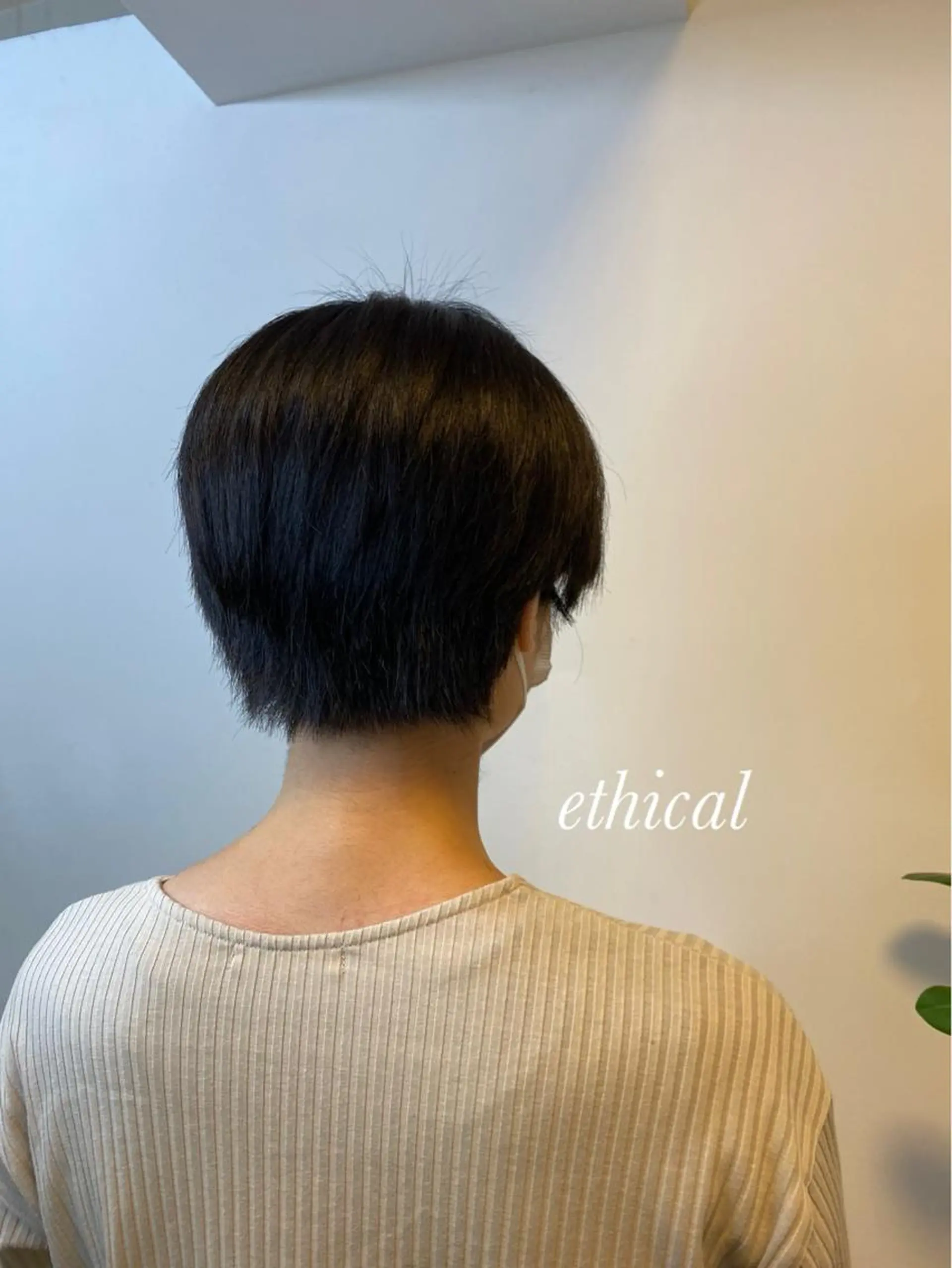 ショート カラー 【エシカル】 HOSOMIのヘアスタイル