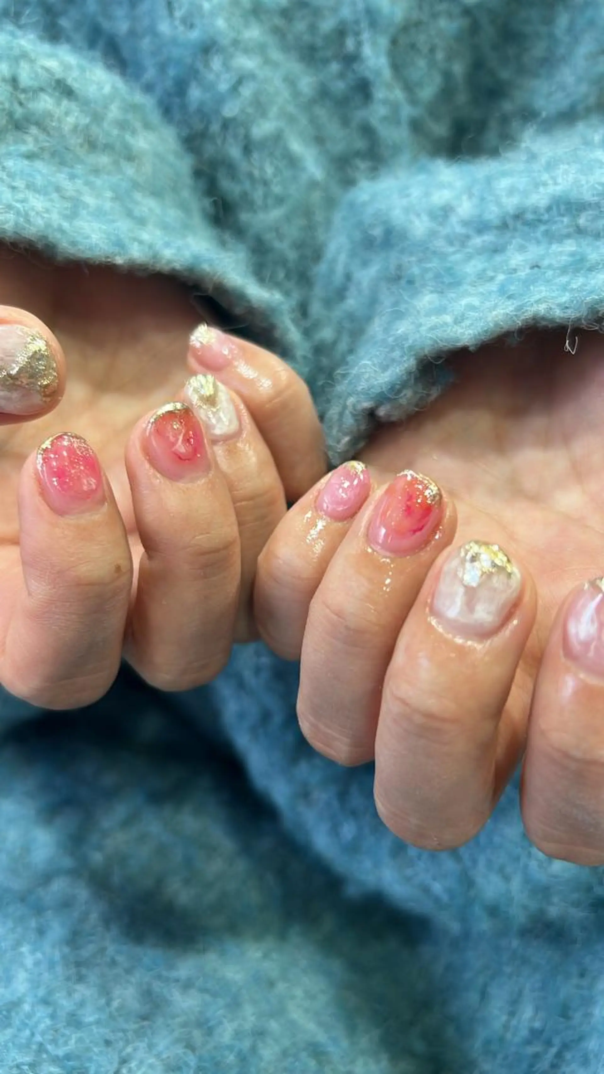 ネイル 暖色ｶﾗｰ/ﾚｲﾔｰ ｶｯﾄ/Yunaのヘアスタイル