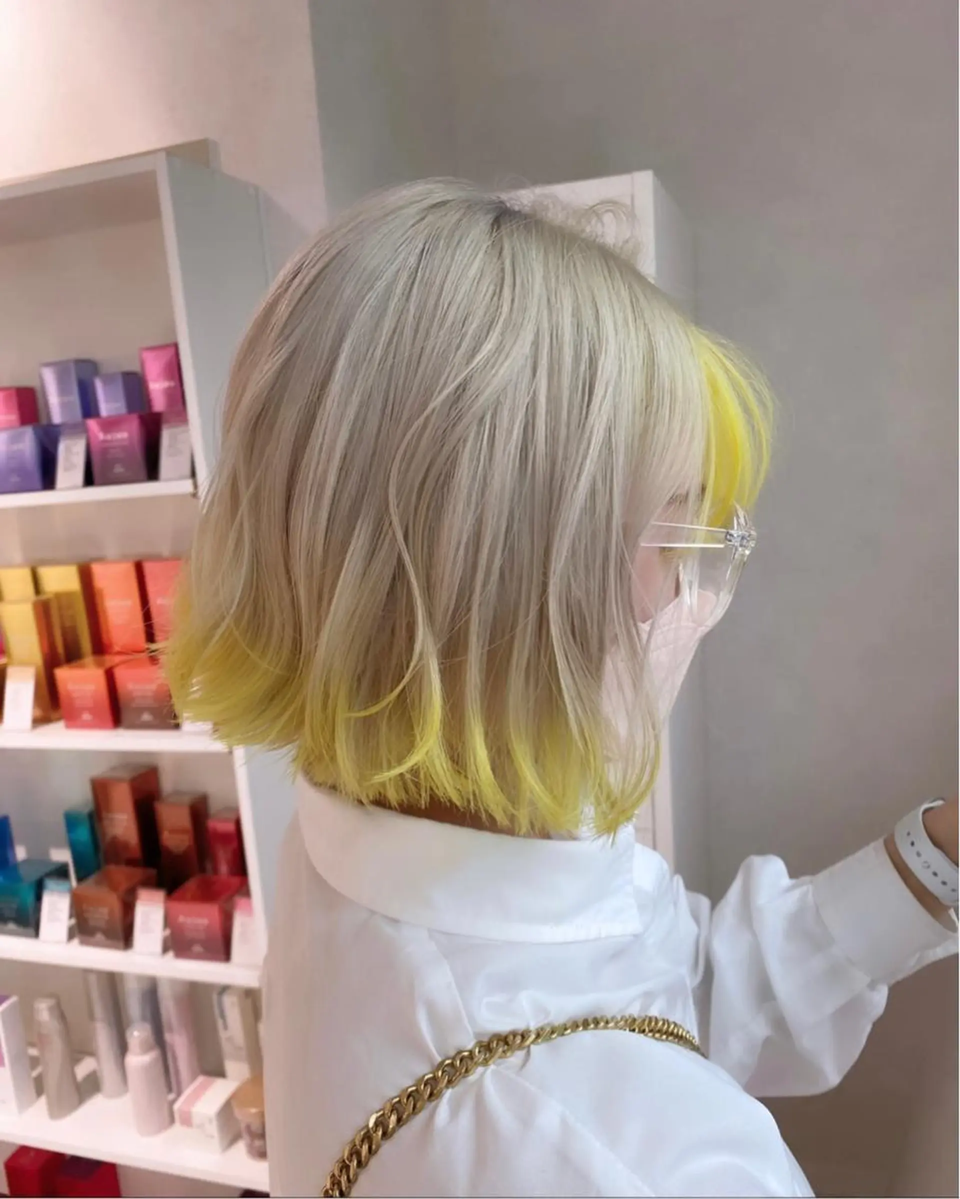 ショート カラー ブリーチ 加藤 利基のヘアスタイル