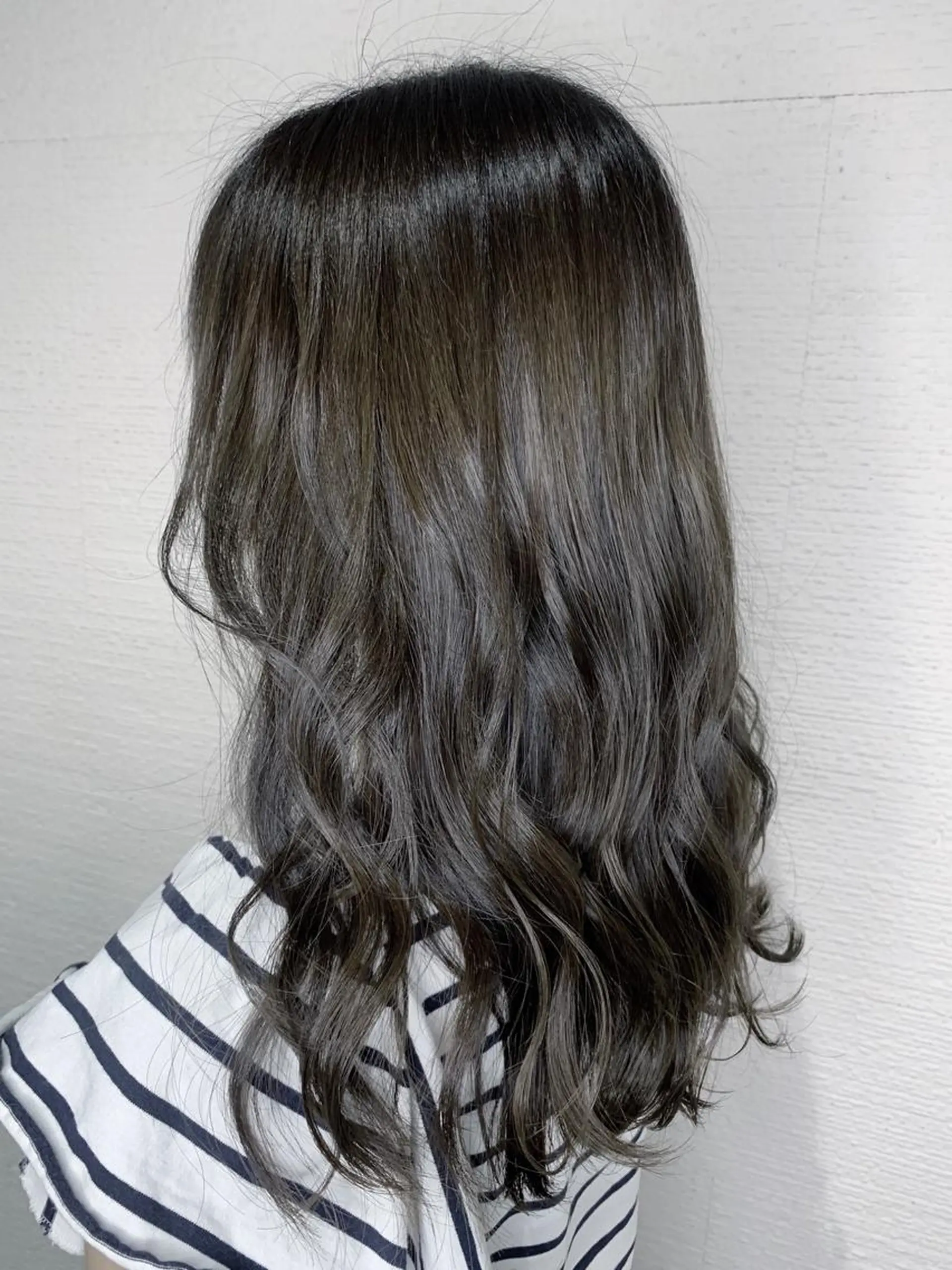 セミロング カラー カット ヘアカラー REM 阿佐ヶ谷所属・REM【阿佐ヶ谷】 MEGUのヘアスタイル