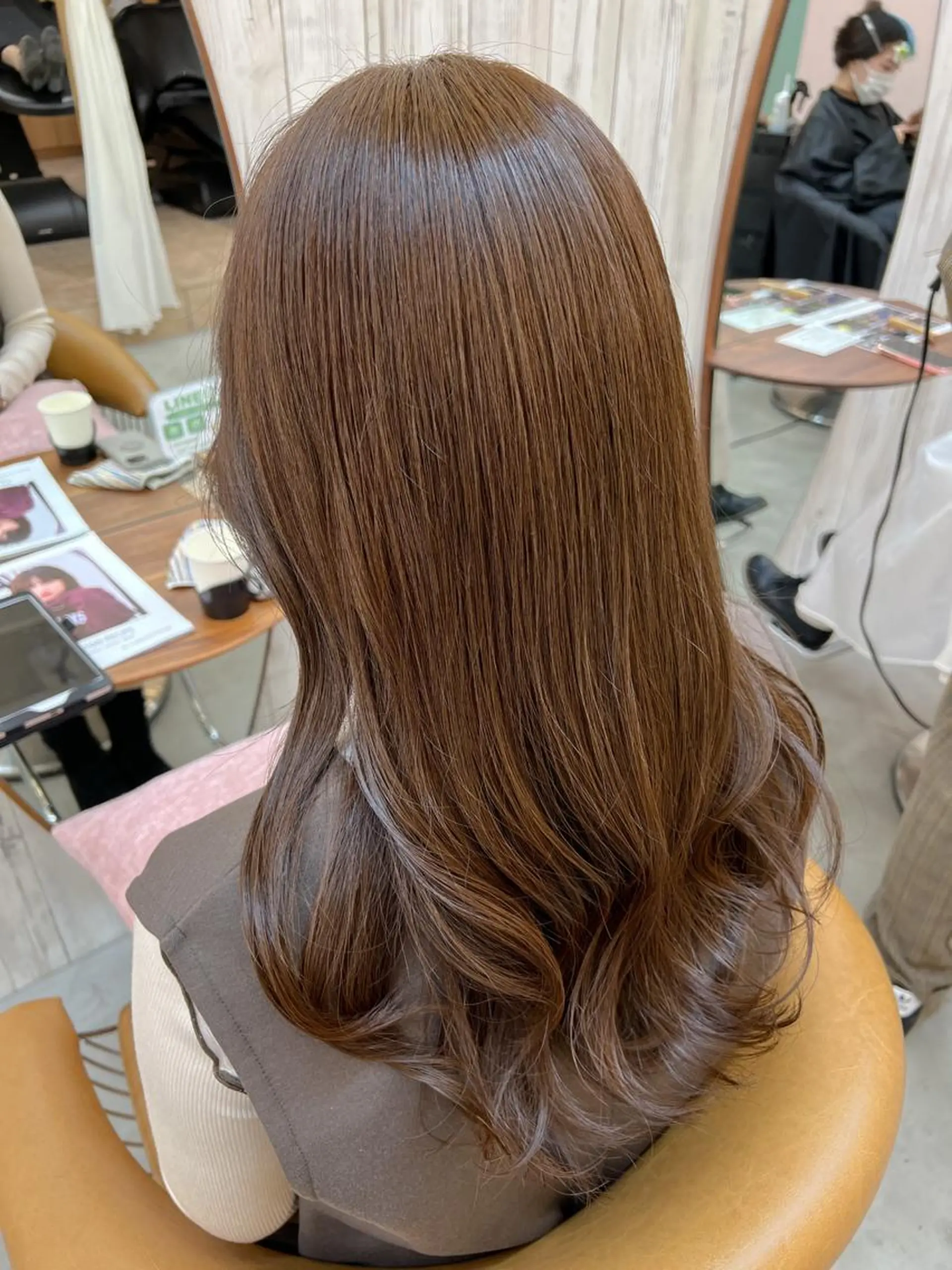 セミロング カット ヘアカラー トリートメント 🌷韓国レイヤー/艶 カラー🇰🇷amiのヘアスタイル