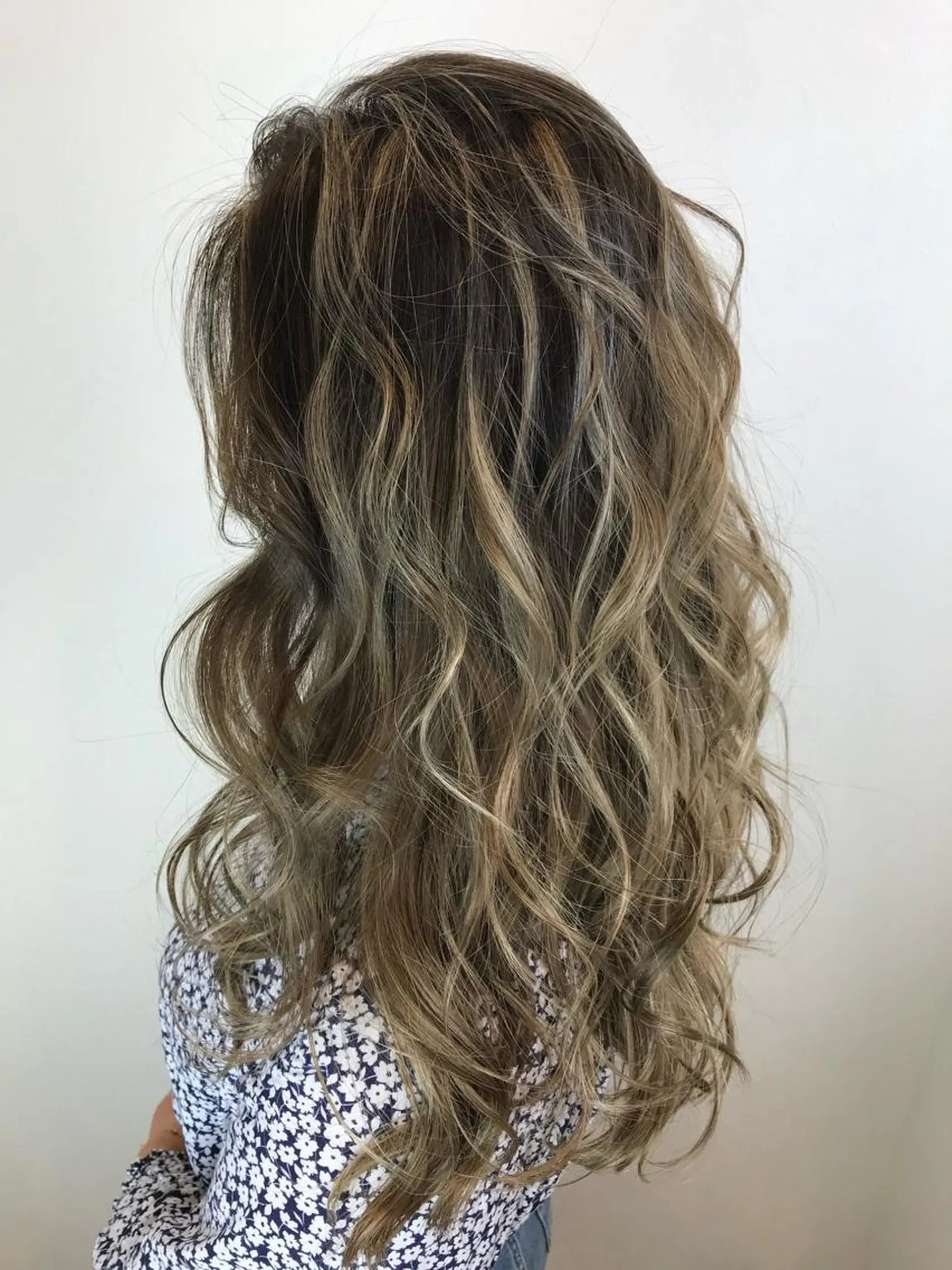 ロング 髪質改善🇰🇷レイ ヤーカット/艶透明髪のヘアスタイル