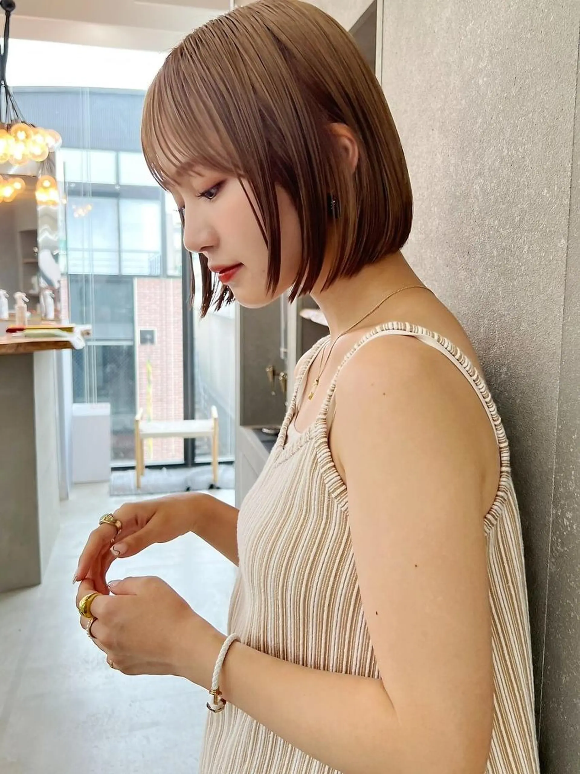 ショート カラー ヘアカラー Lond oneのヘアスタイル