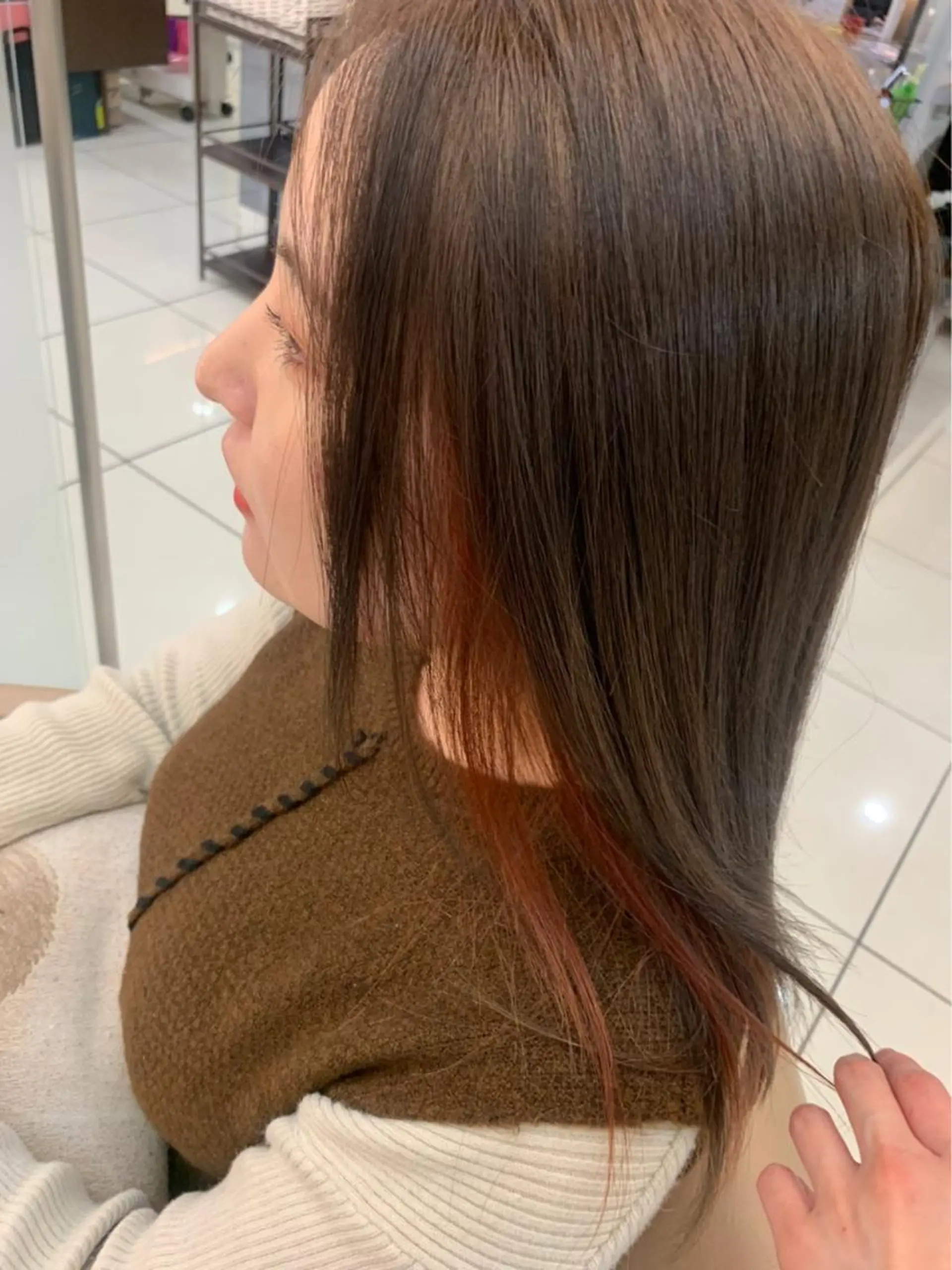 セミロング カラー ママ美容師まつげ 🤍まき🤍のマツエク・マツパデザイン