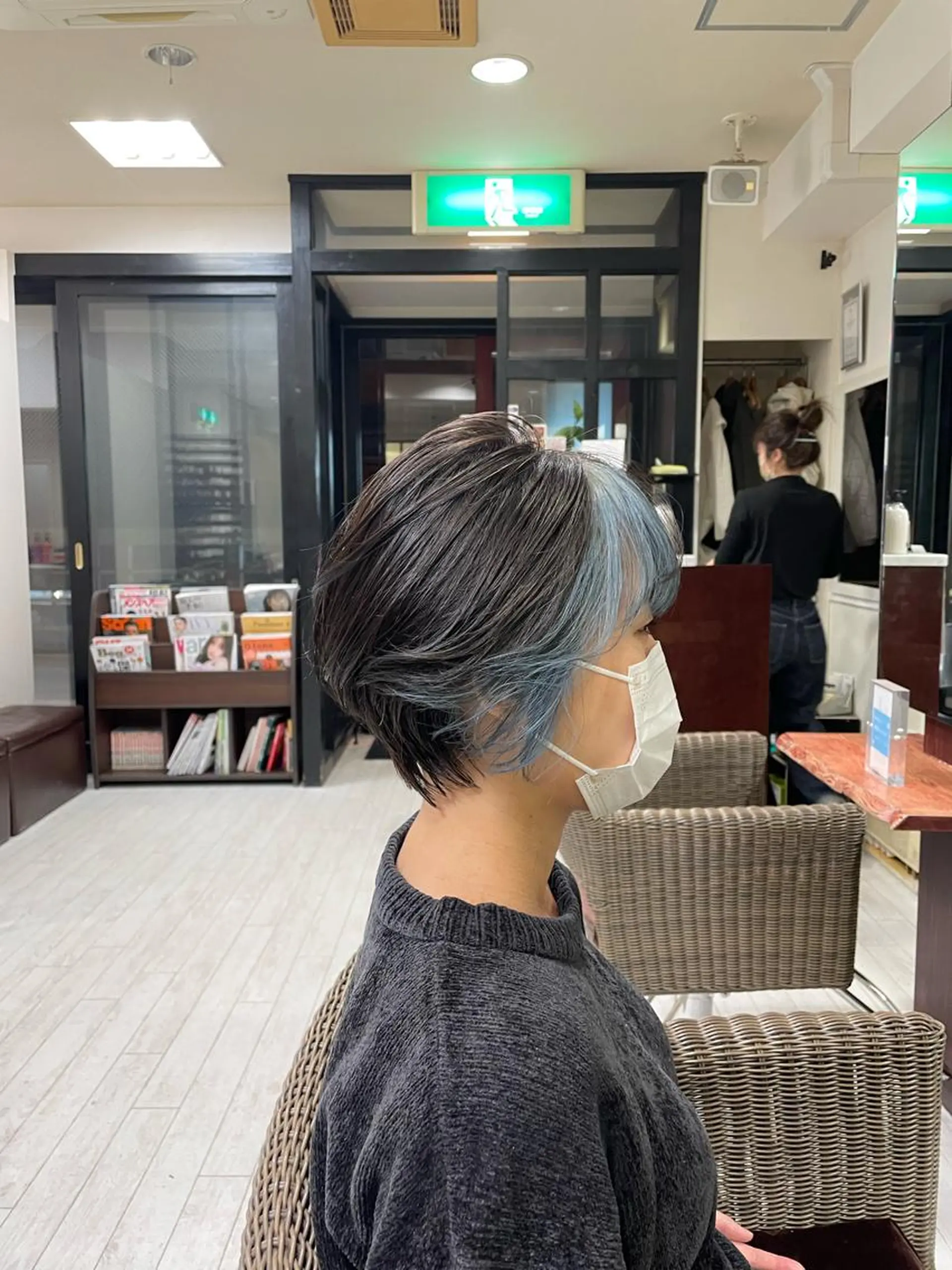 ショート カット ヘアカラー トリートメント 神 .のヘアスタイル