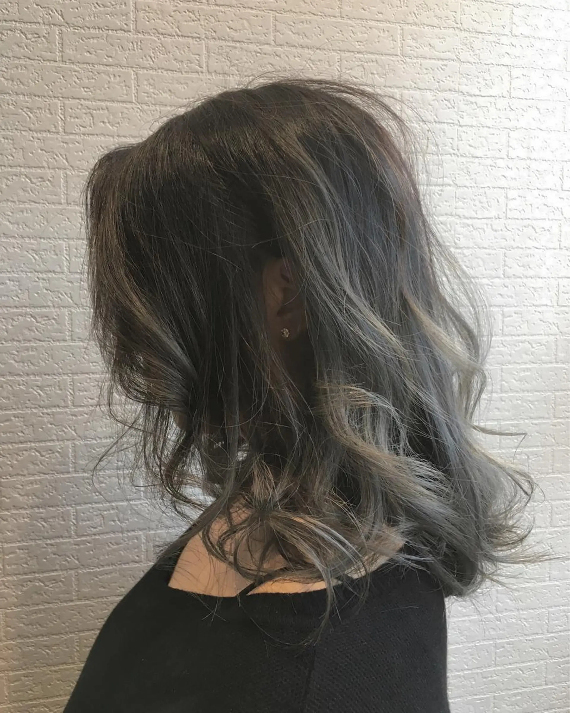 ミディアム カラー ブリーチ グラデーションカラー ヘアカラー 髪質改善美容師 中村 一のヘアスタイル