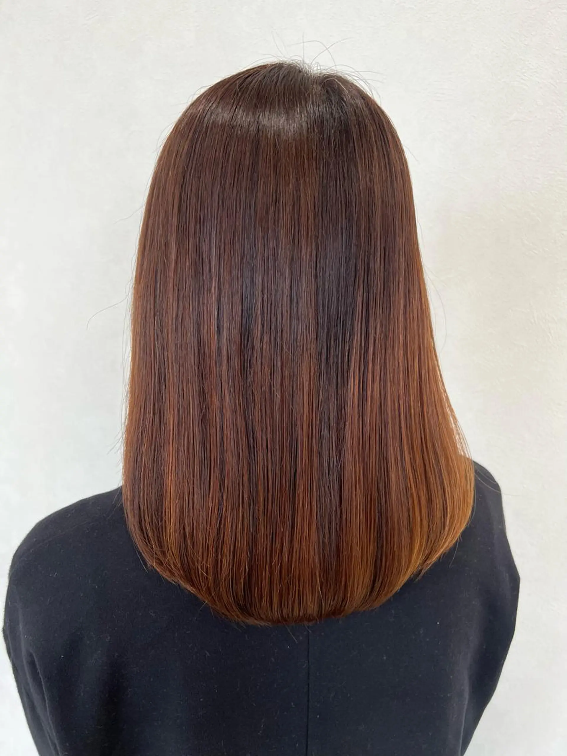 ミディアム 縮毛矯正 カット 縮毛矯正 トリートメント ショート/白髪ぼかし 君和田若菜のヘアスタイル