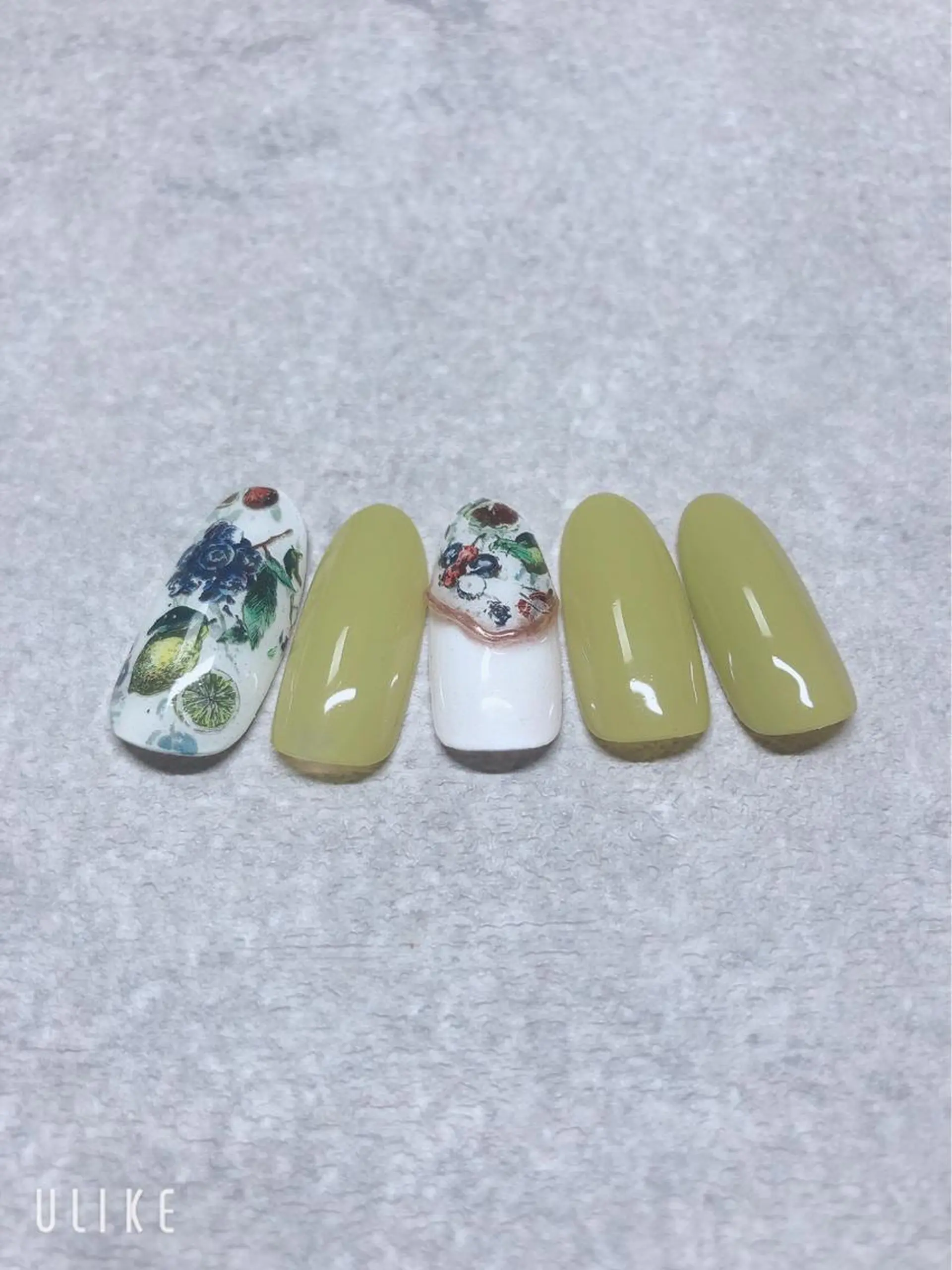ネイル アートネイル フレンチネイル ジェルネイル グラデーション 韓国ネイル Nail room Bimano所属・Bimano seica♡+°のネイルデザイン