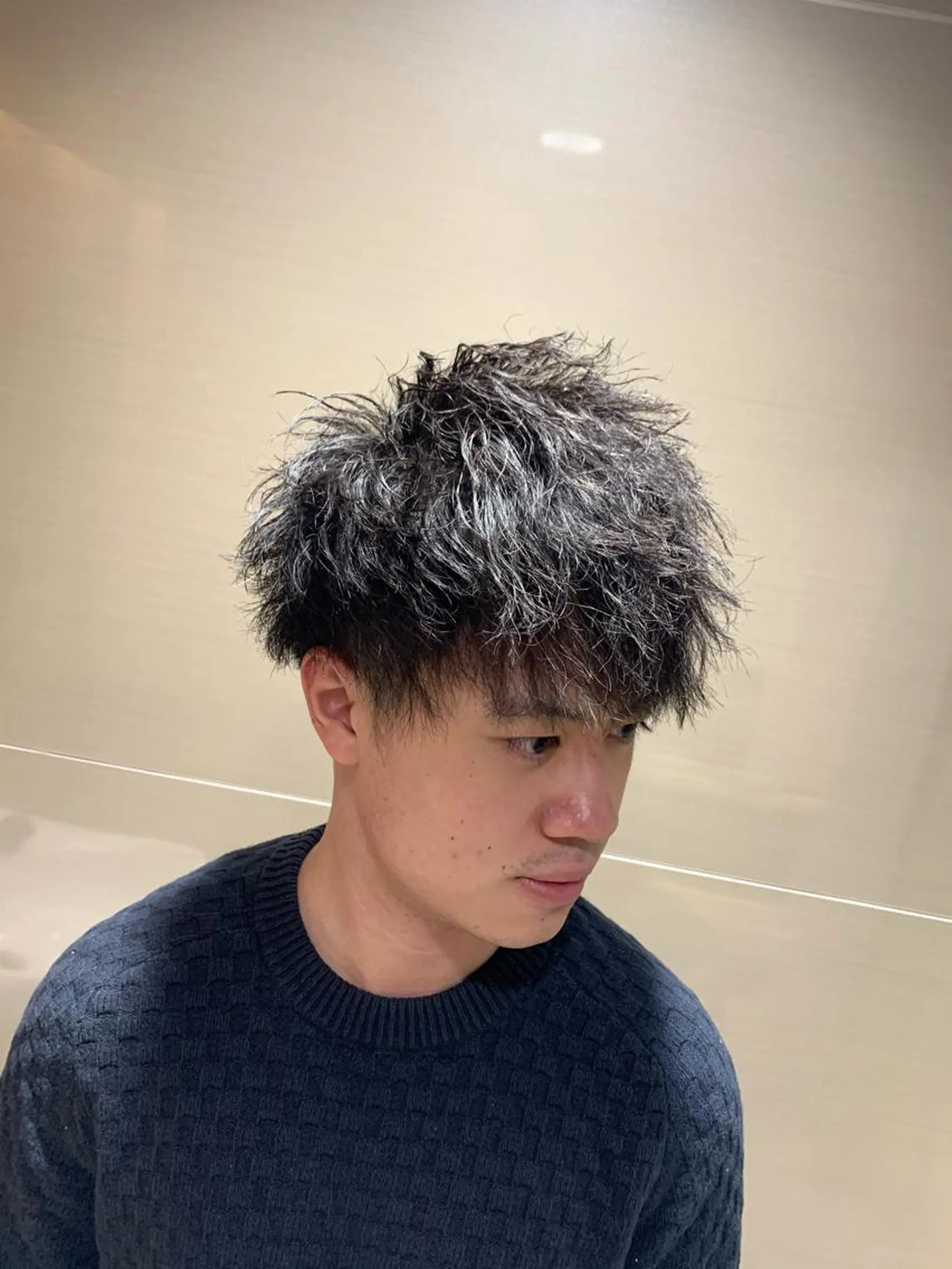 ミディアム パーマ メンズ ヒロ銀座 バーバーショップ神楽坂所属・ひらお あおとのヘアスタイル