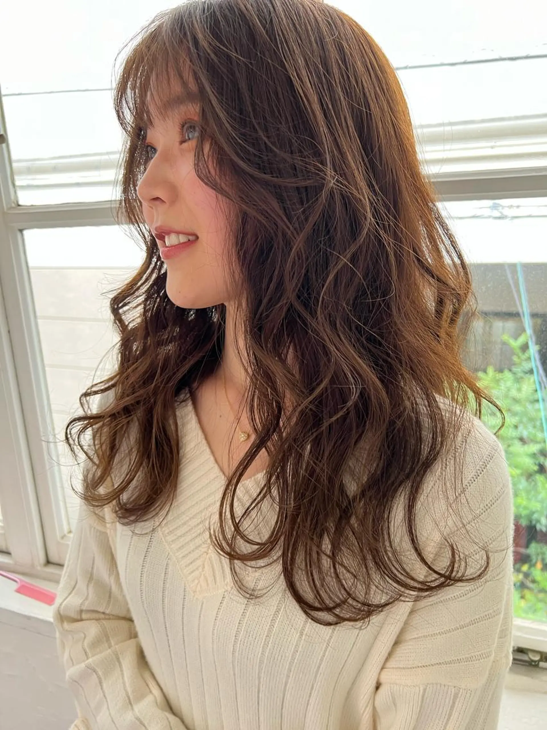 ロング カラー 韓国風ヘア レイヤーカット 垂水　山口 永悟のヘアスタイル