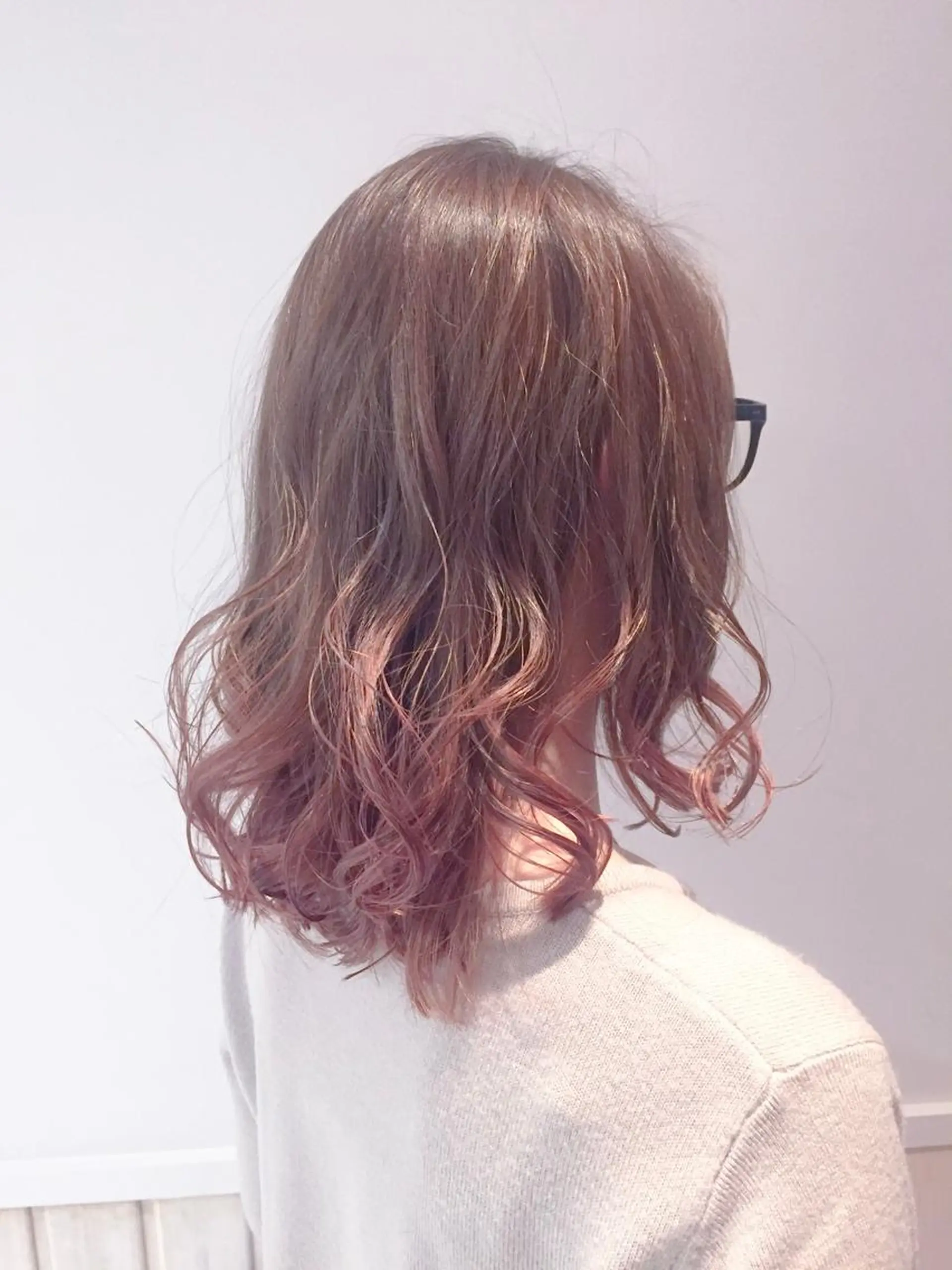 セミロング カラー グラデーションカラー un所属・un 溝の口 伊豆本のマツエク・マツパデザイン