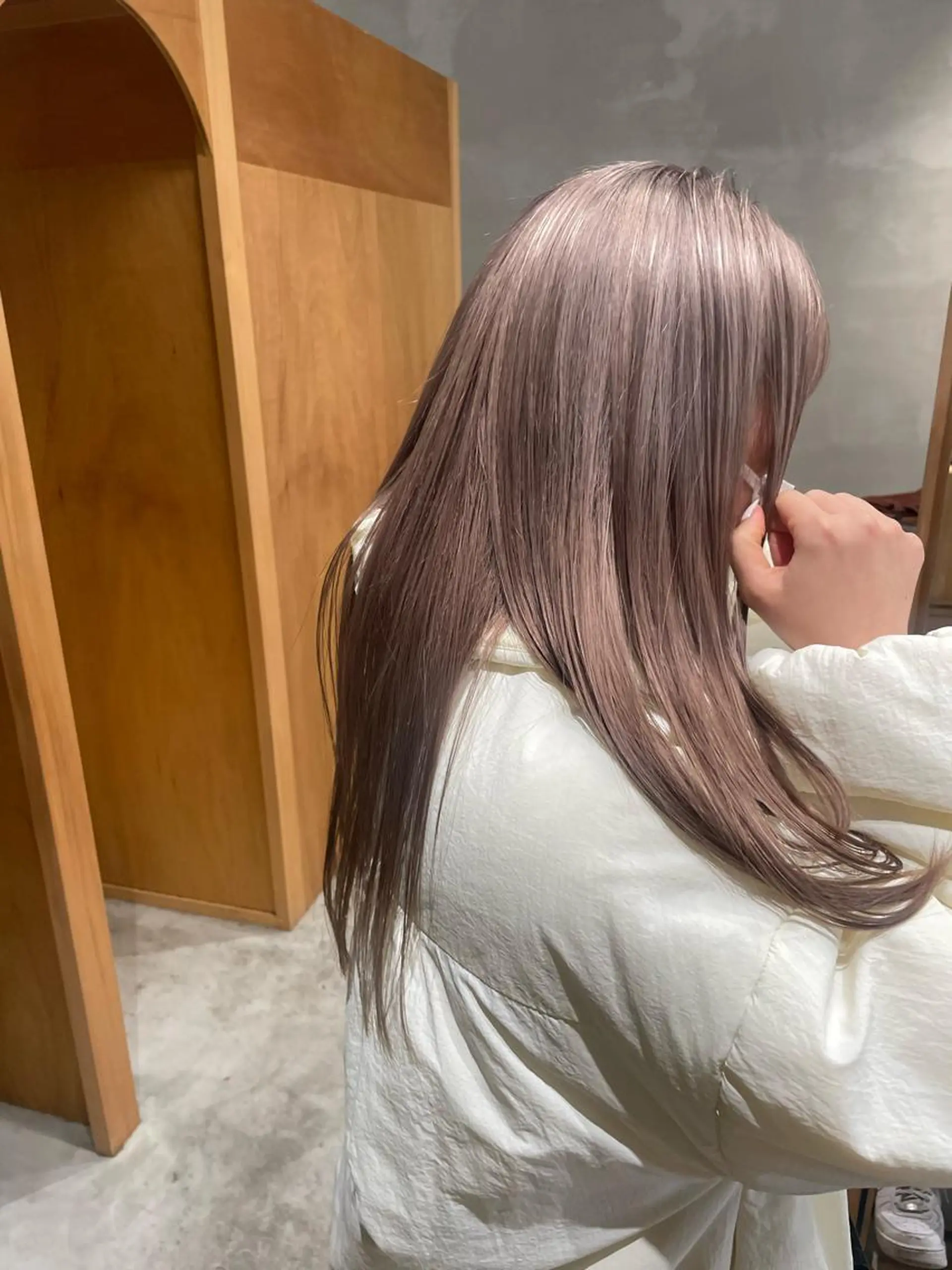 カラー wewe: momoeのヘアスタイル