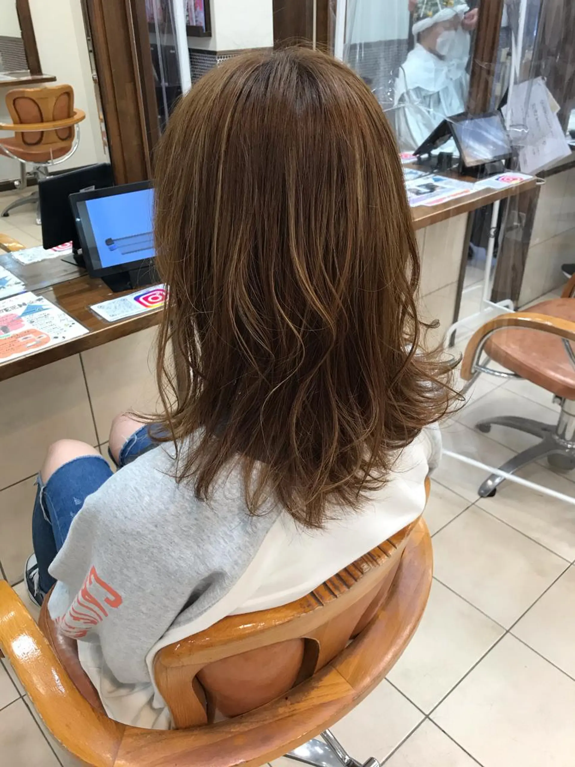 ミディアム パーマ サロンディレクター  世古政男のヘアスタイル