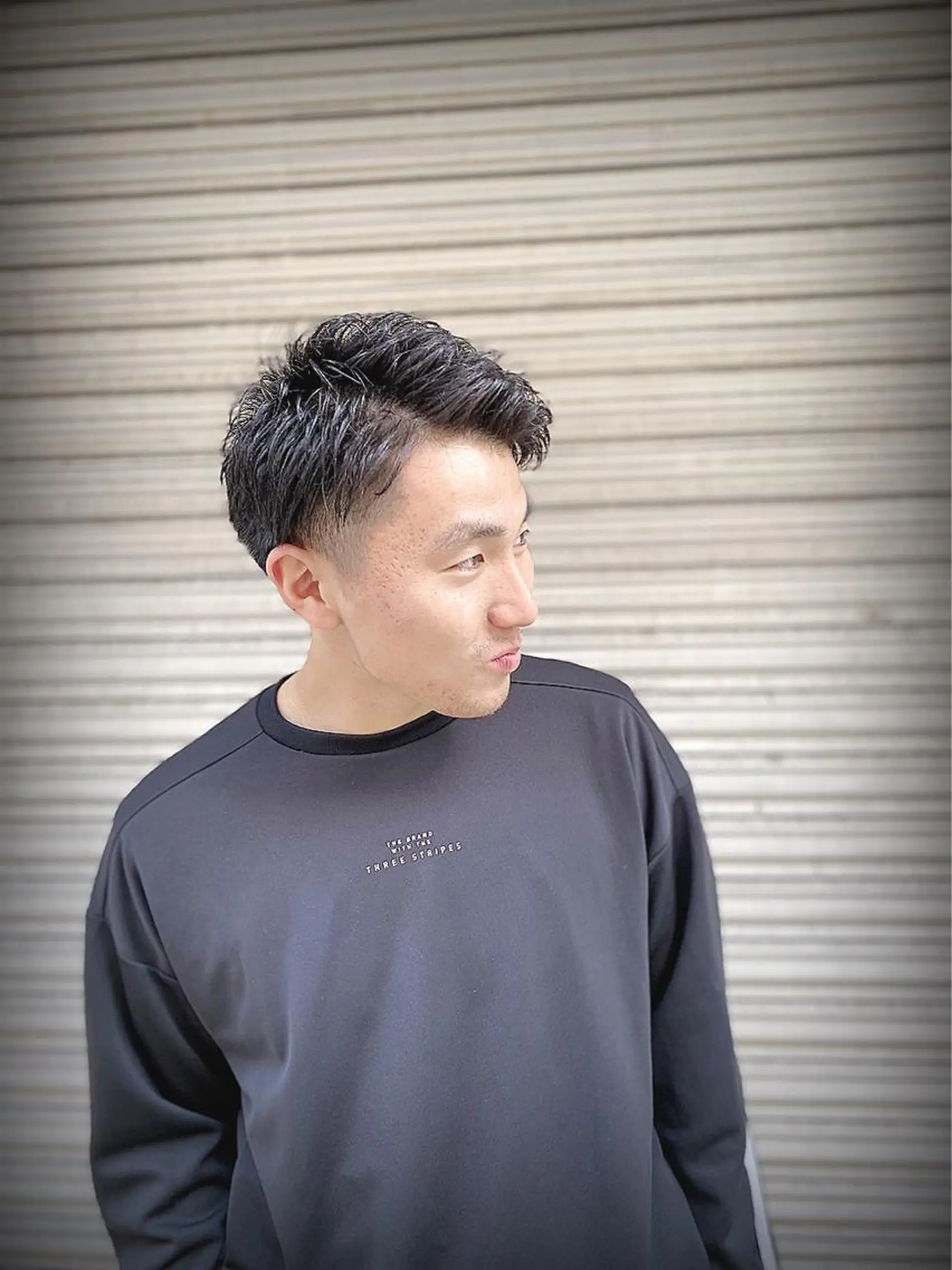 ショート パーマ メンズ 山田 哲平のヘアスタイル