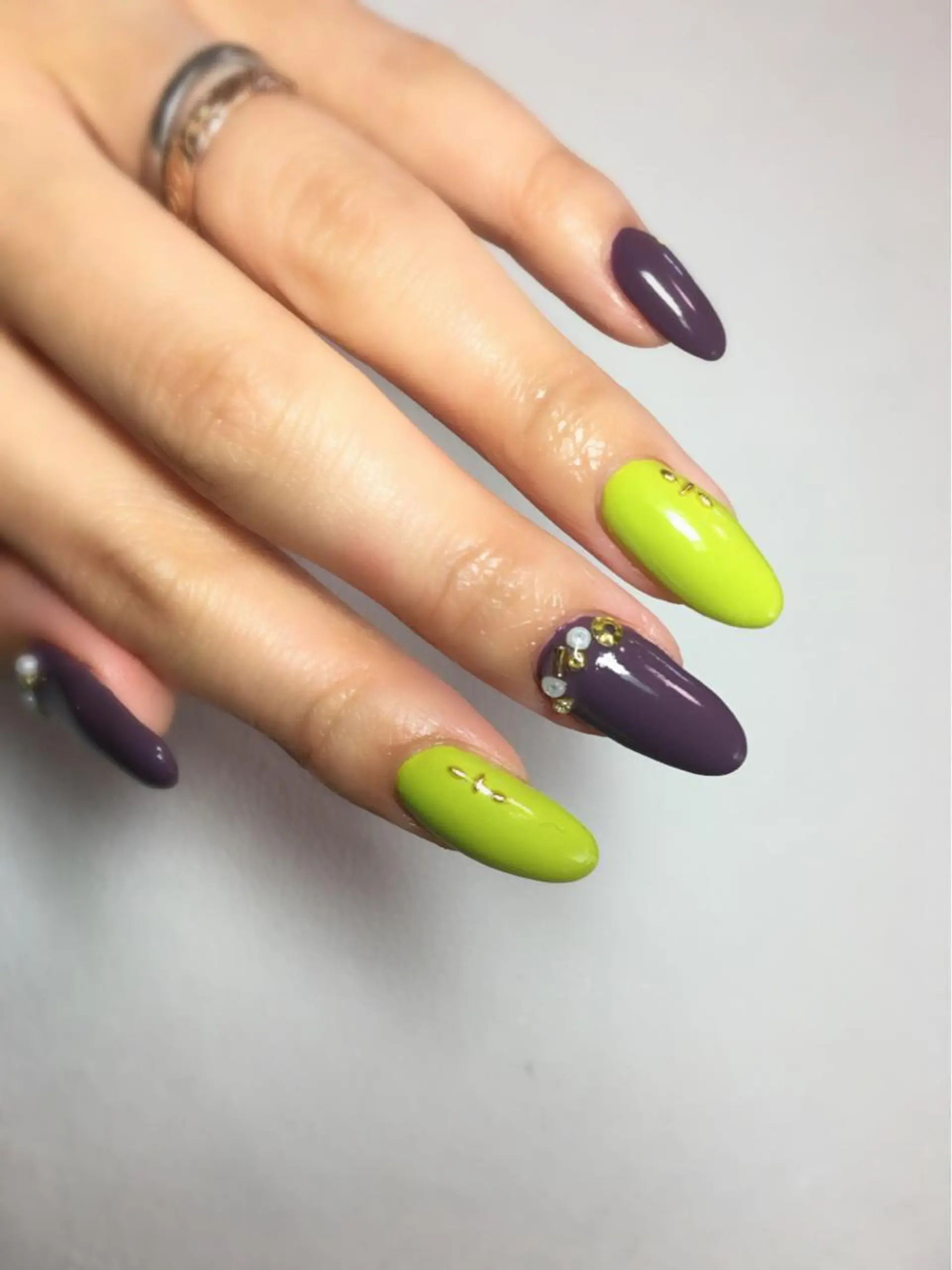 ネイル Aim* 深爪・自爪育成専門店のネイルデザイン