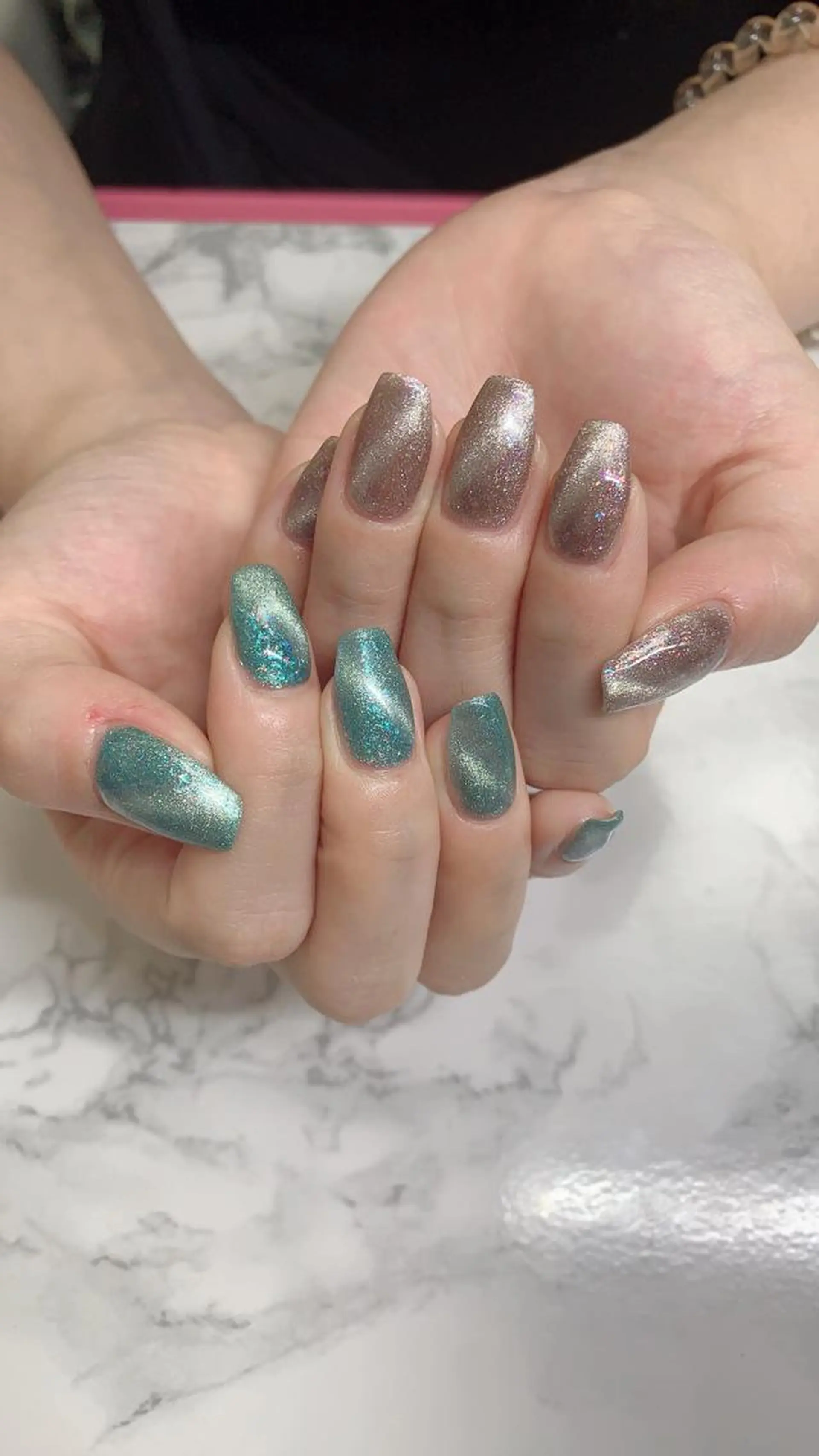 ネイル ハンドネイル はな💎ネイル ワンホン、長さ出しのネイルデザイン