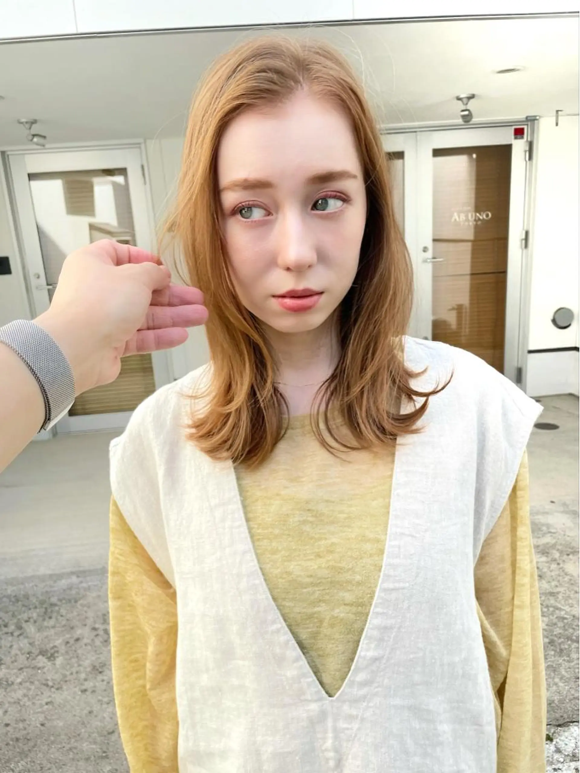 ミディアム カラー カット 縮毛矯正 結べるレイヤーボブ くびれLady表参道のヘアスタイル