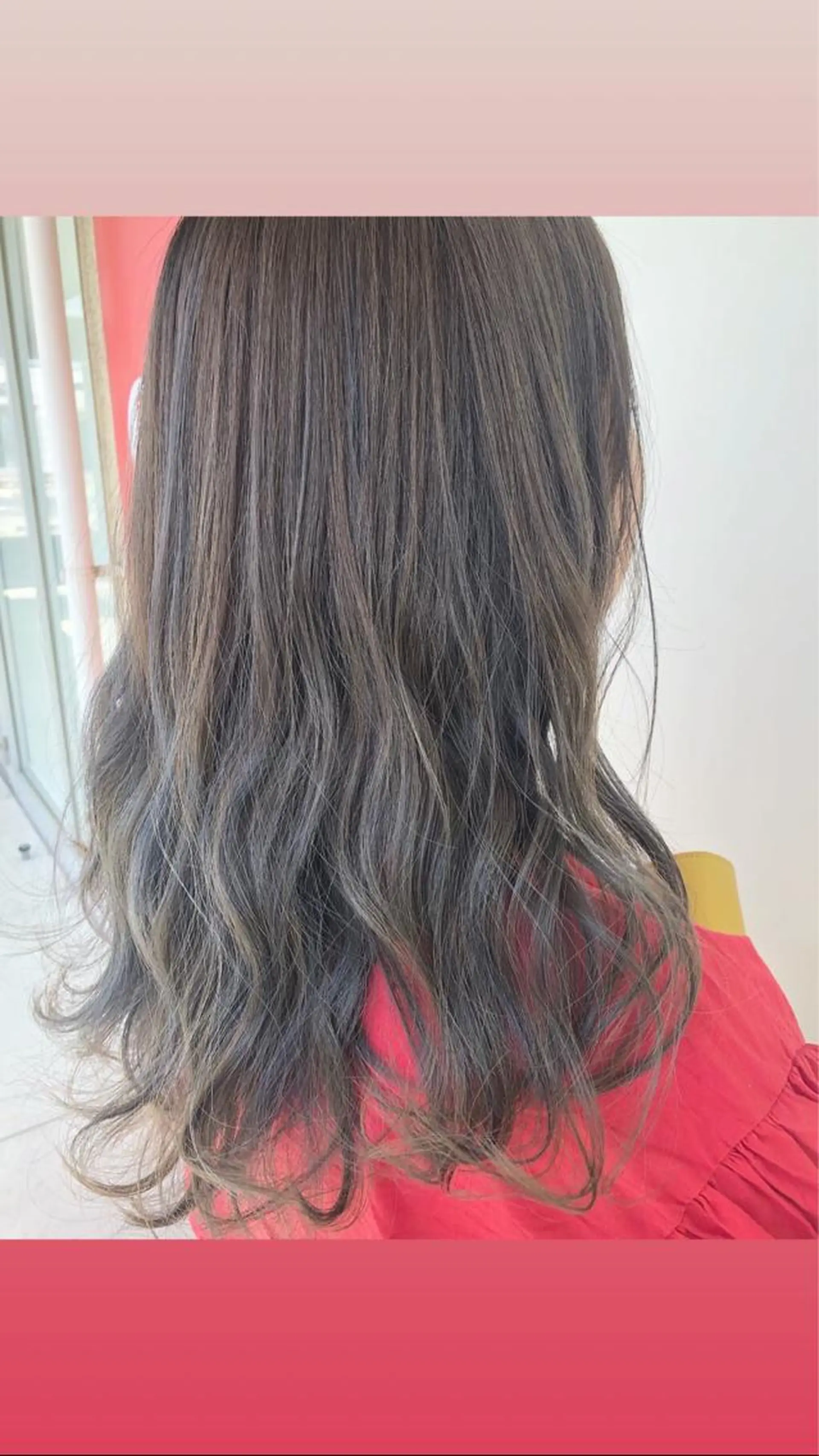 カラー 早川 真幸のヘアスタイル