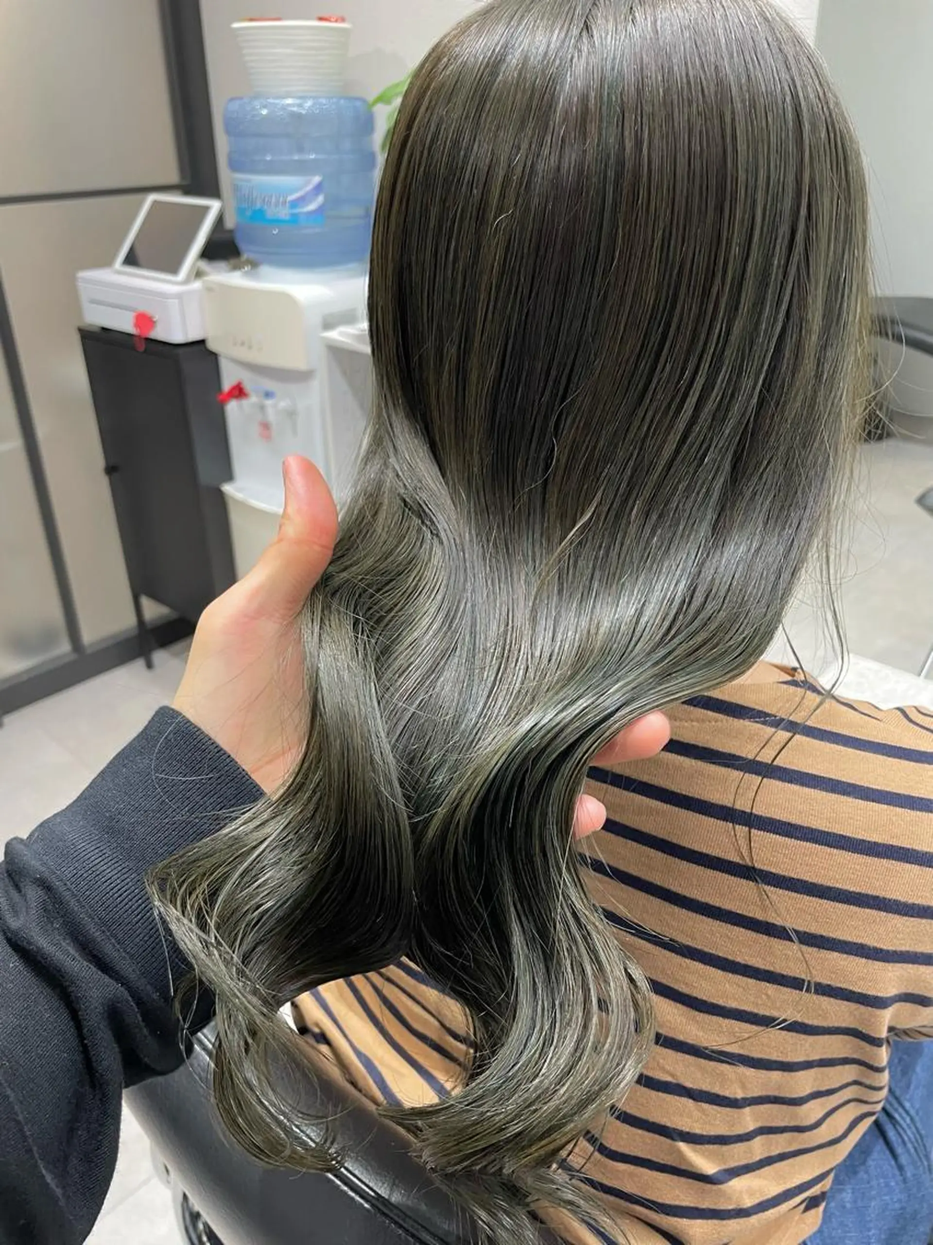 ロング カラー カット ヘアカラー トリートメント 髪質改善will hairdesignのヘアスタイル