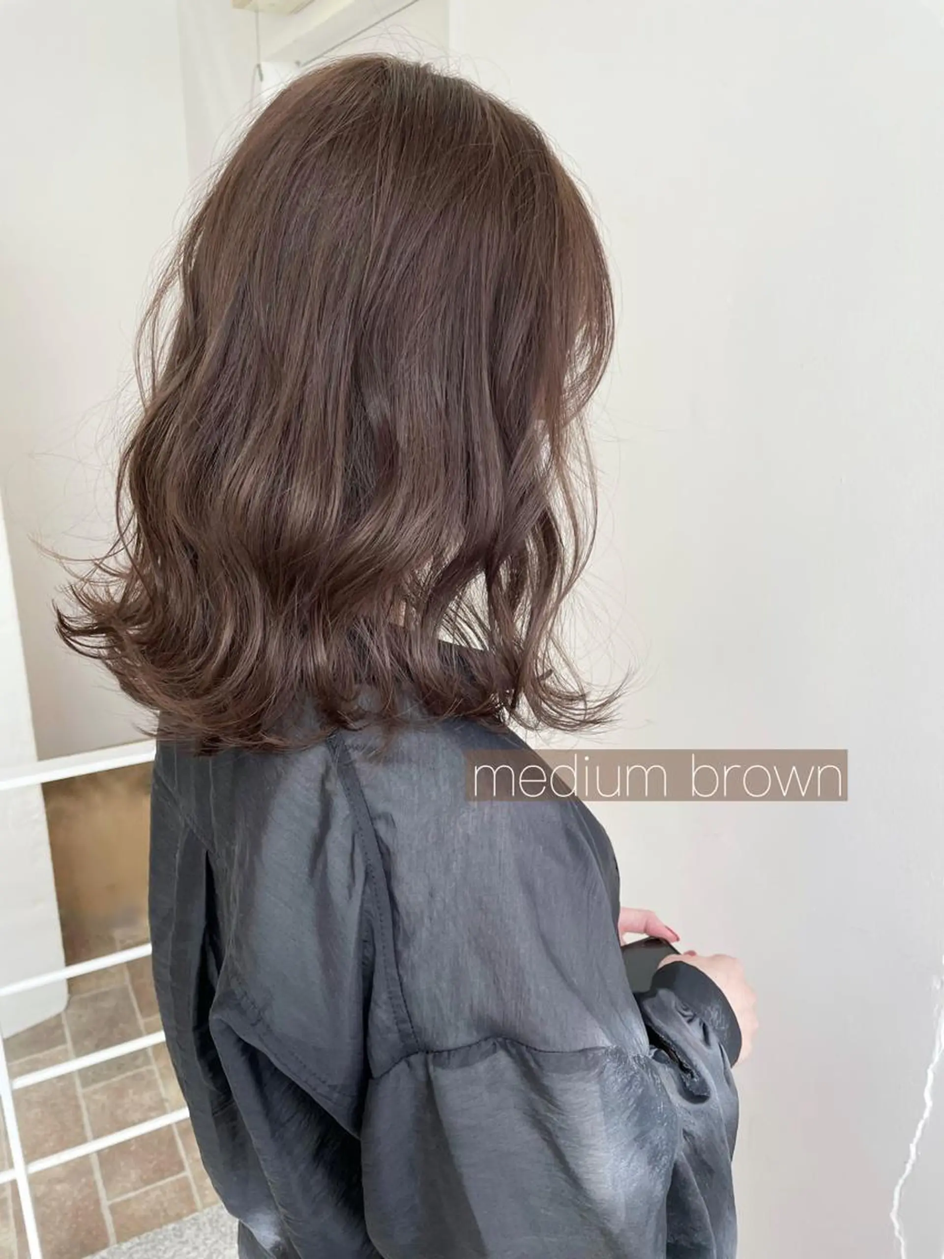 ミディアム カラー 🍎吉川浩生 トップスタイリストのヘアスタイル