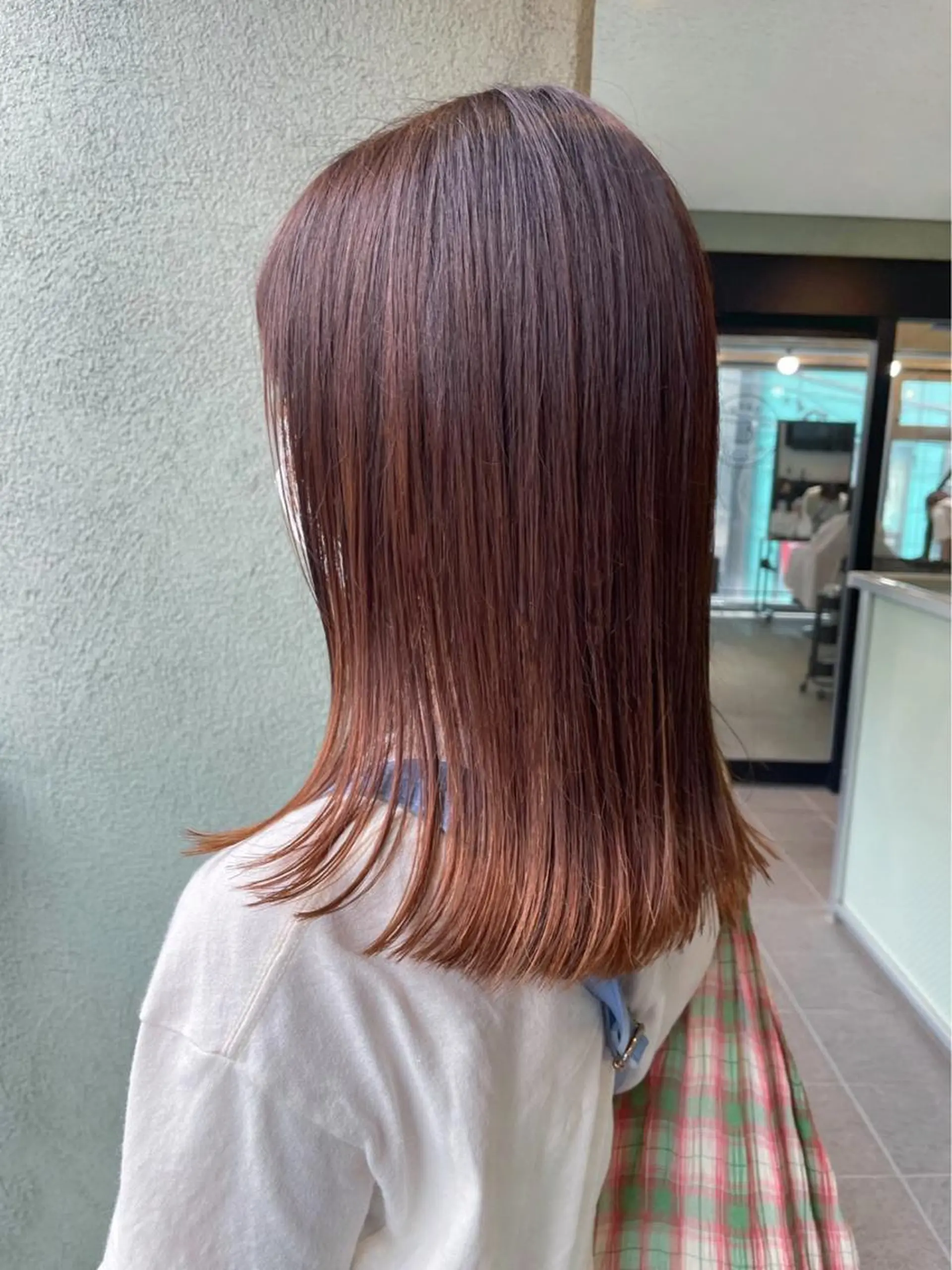 ミディアム 切りっぱなしロブ カット HIROKI ” stylistのヘアスタイル