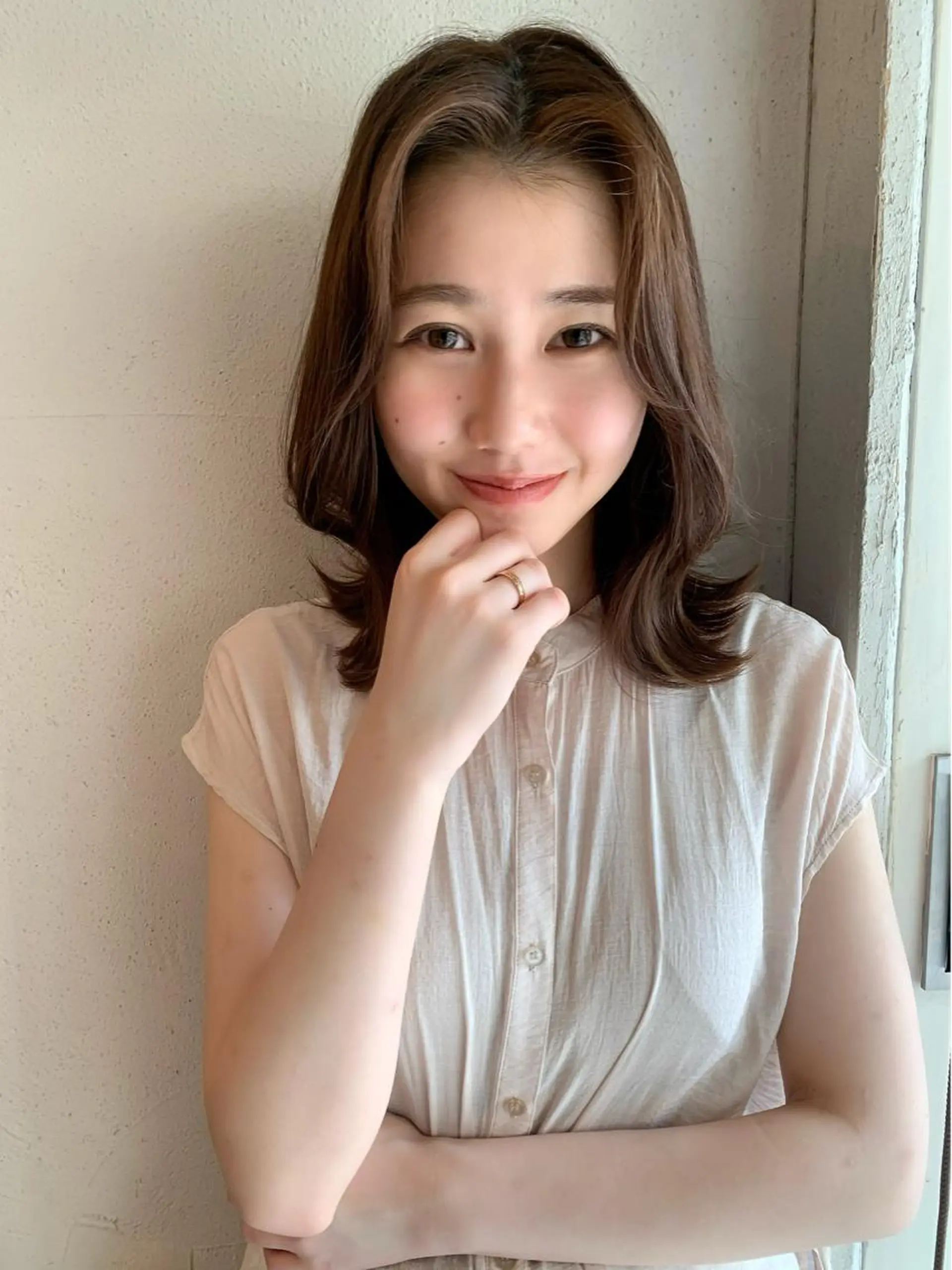 ミディアム カラー 透明感/オリーブ/ グレージュ/YUKAのヘアスタイル