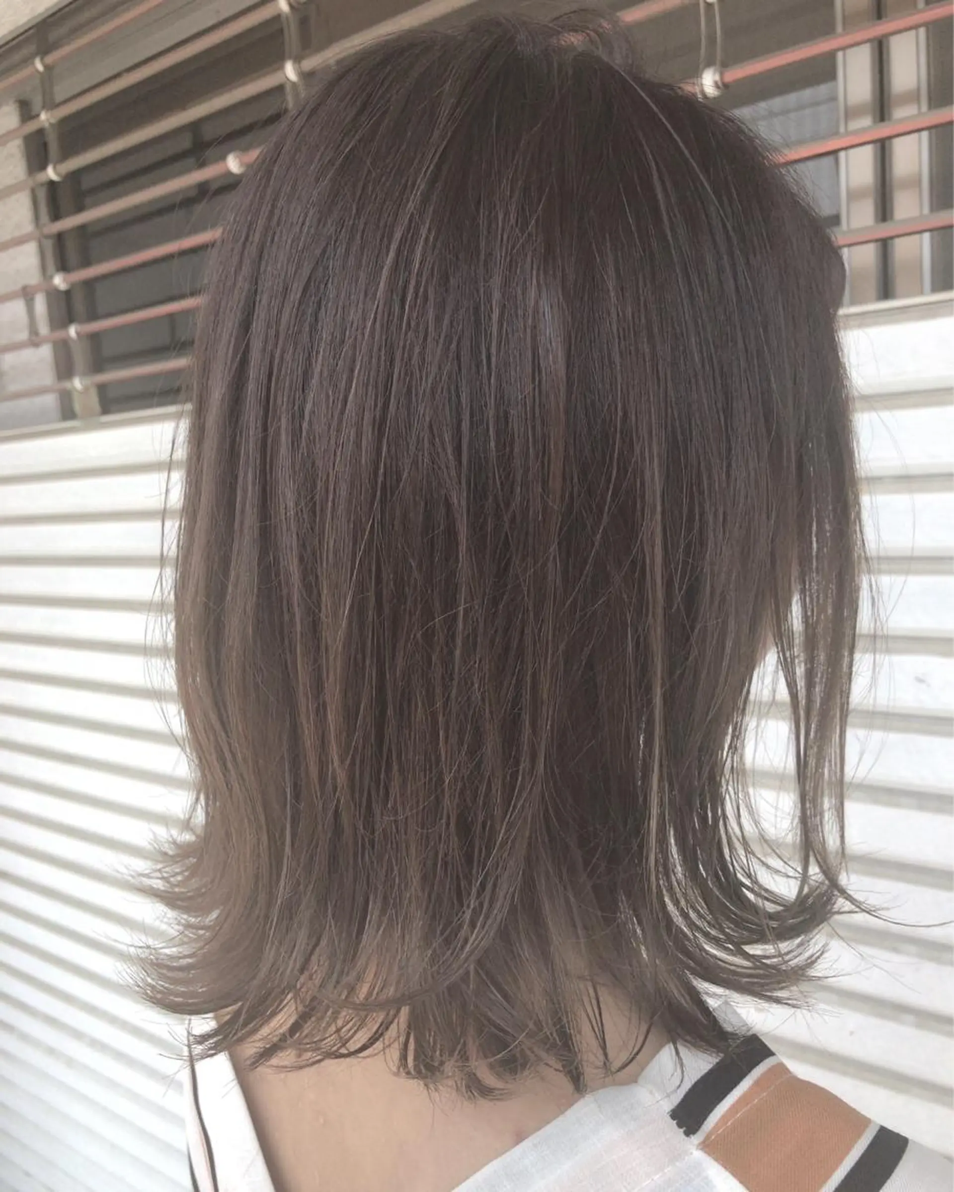 ミディアム カラー レイヤーカット匠 イソザキノリユキのヘアスタイル