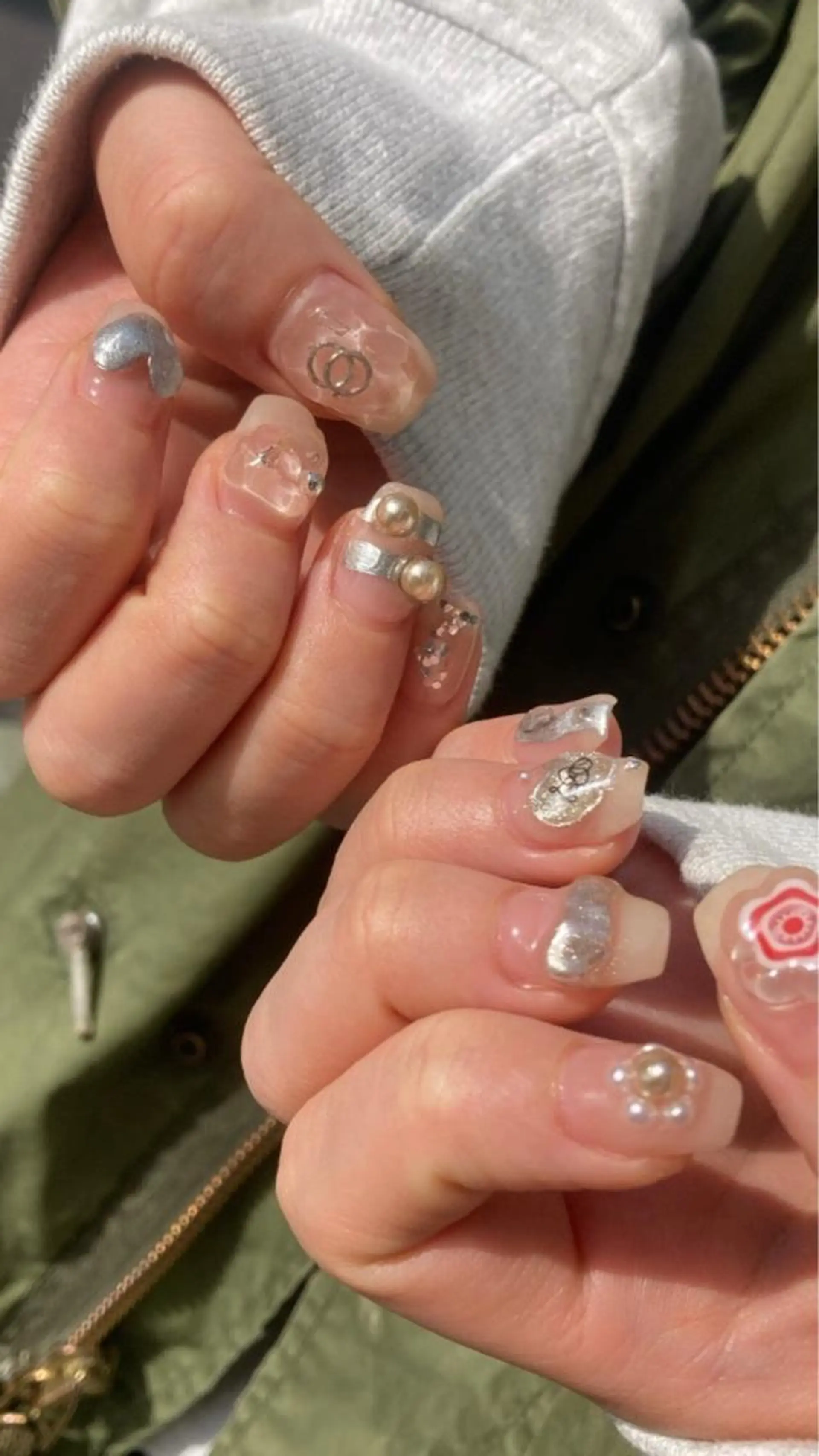 ネイル nailsalon　hue所属・小山 羽奈のネイルデザイン