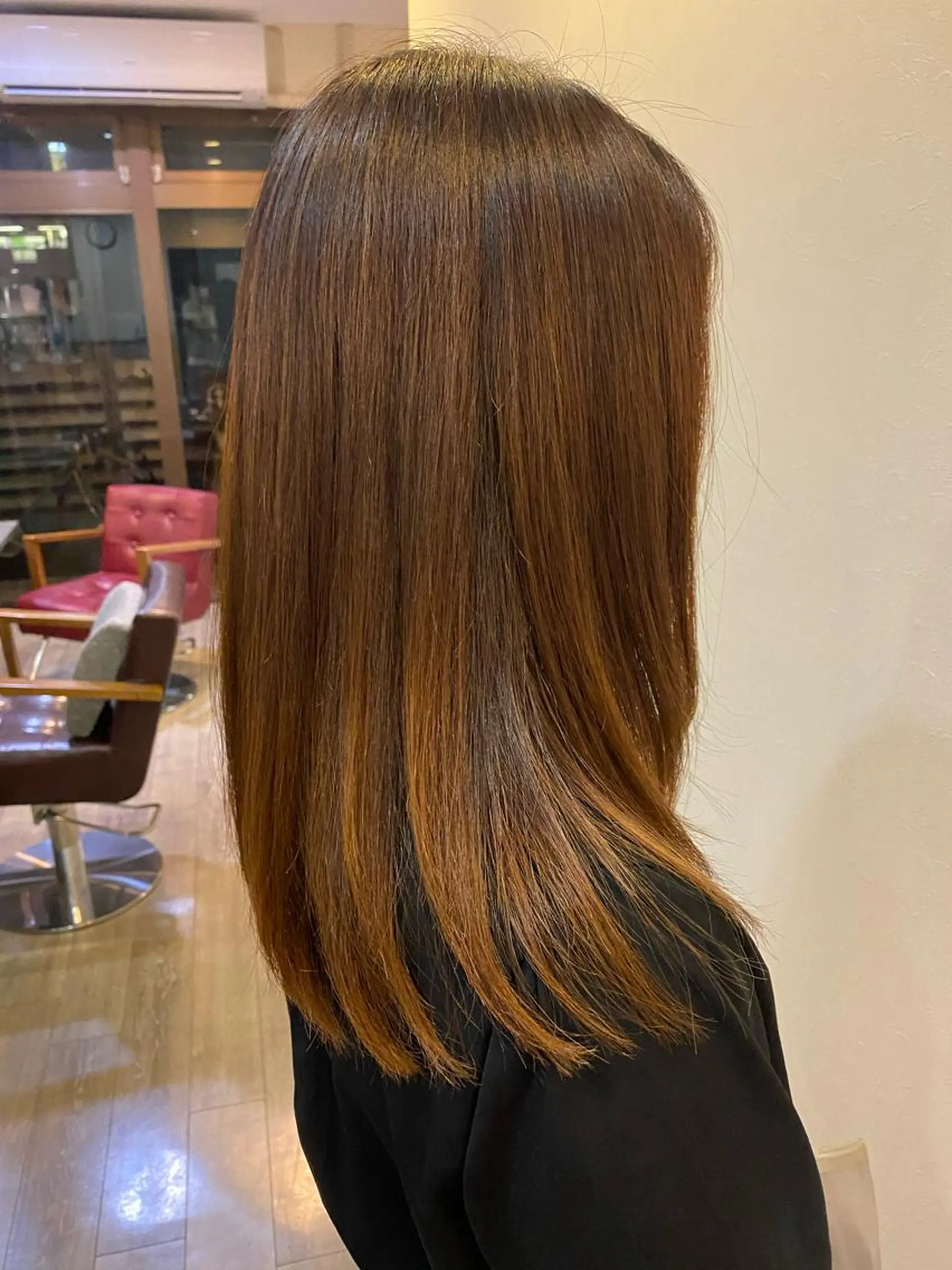 セミロング MUK ムクのヘアスタイル