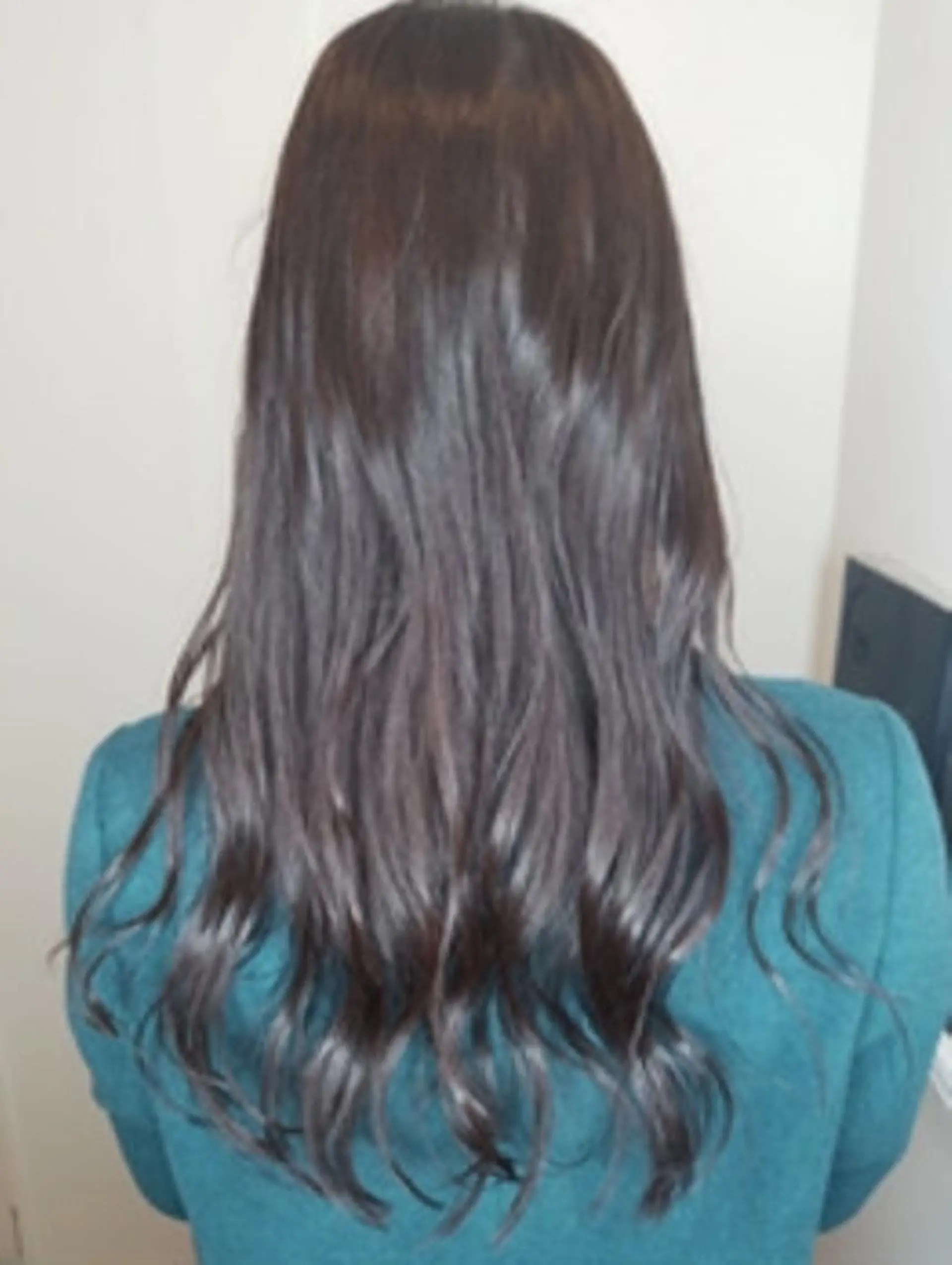 ロング 冨岡 千尋のヘアスタイル