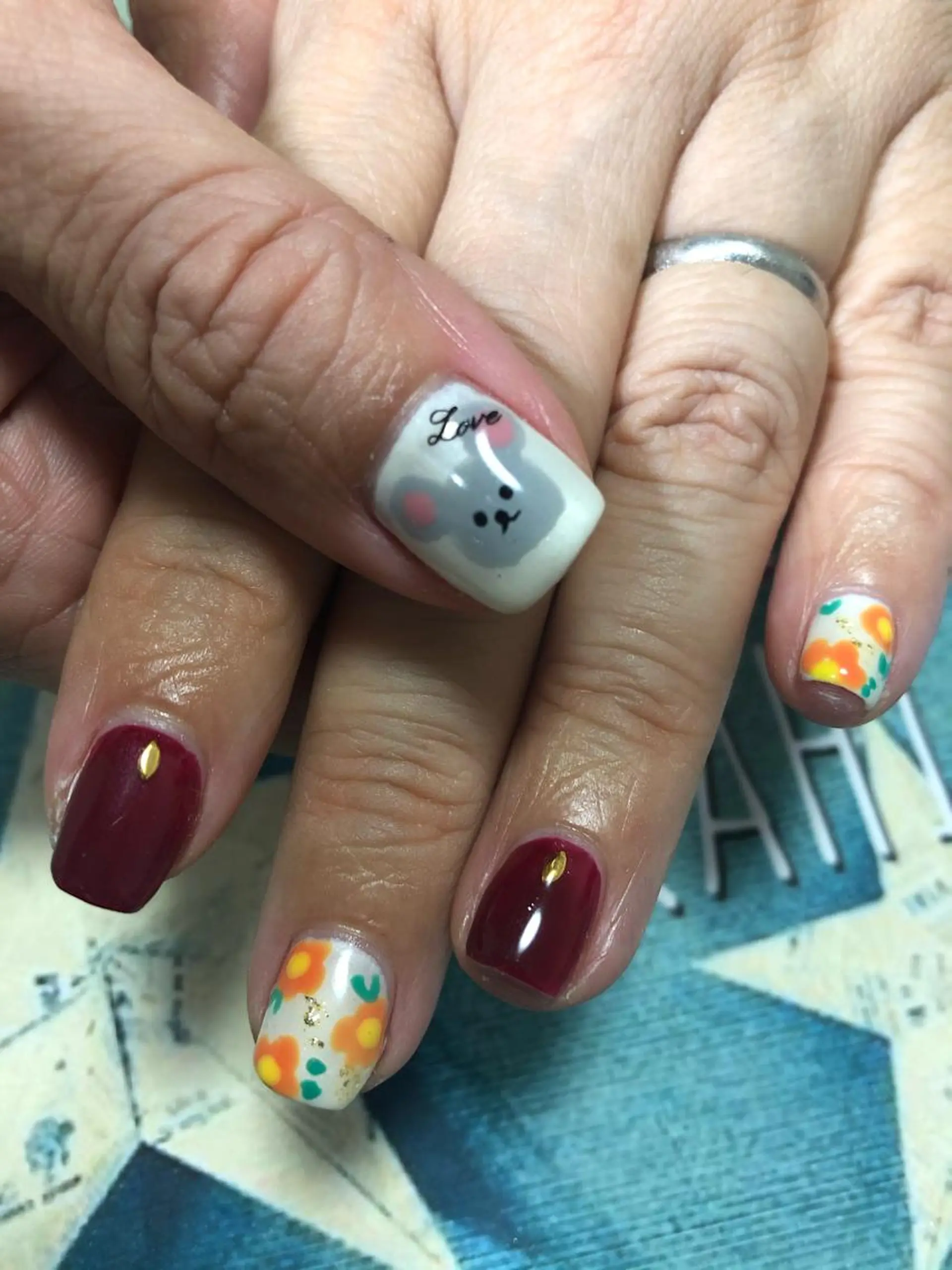 ネイル ハンドネイル フットネイル Lokahi NAILのネイルデザイン