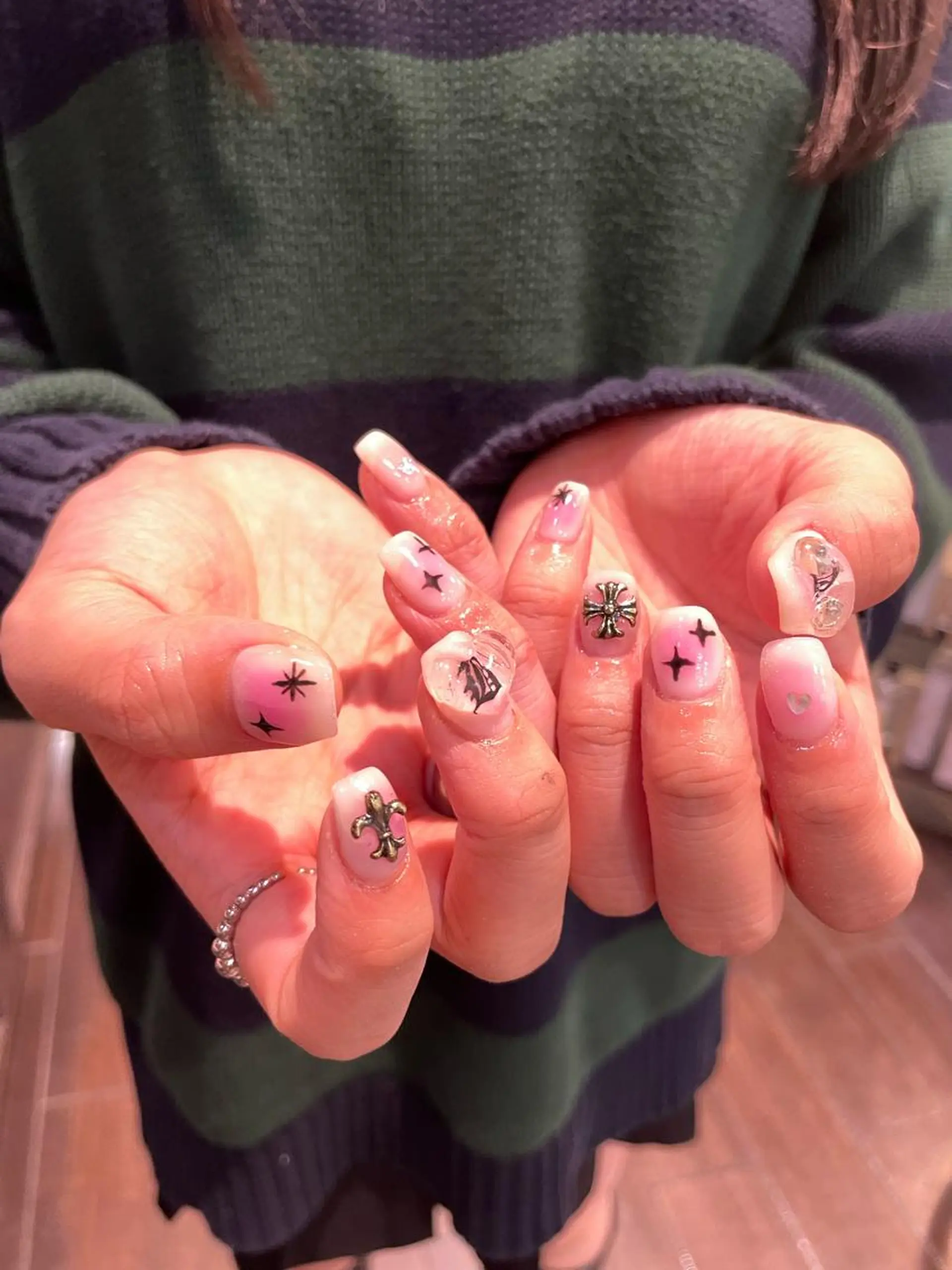 ネイル 個性派ネイル 🌼 ハルカ ♡のマツエク・マツパデザイン