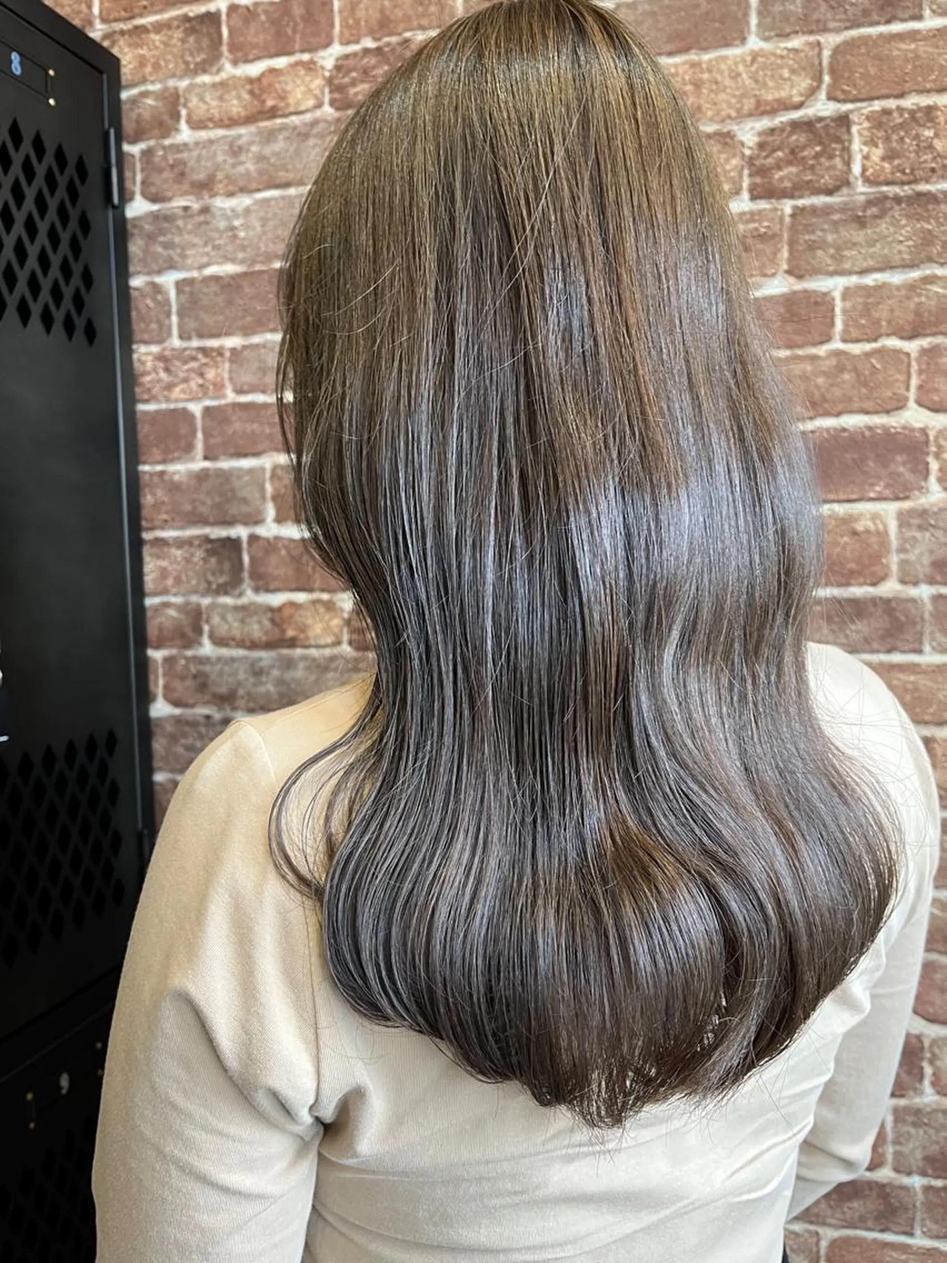 ロング カラー パーマ ヘアアレンジ メンズ キッズ ネイル マツエク・マツパ アイブロウ メンズブリーチ メンズハイライト メンズインナーカラー メンズ韓国風 ブリーチ カット ヘアカラー トリートメント ヘッドスパ times salon名駅所属・久木原 ゆりのヘアスタイル