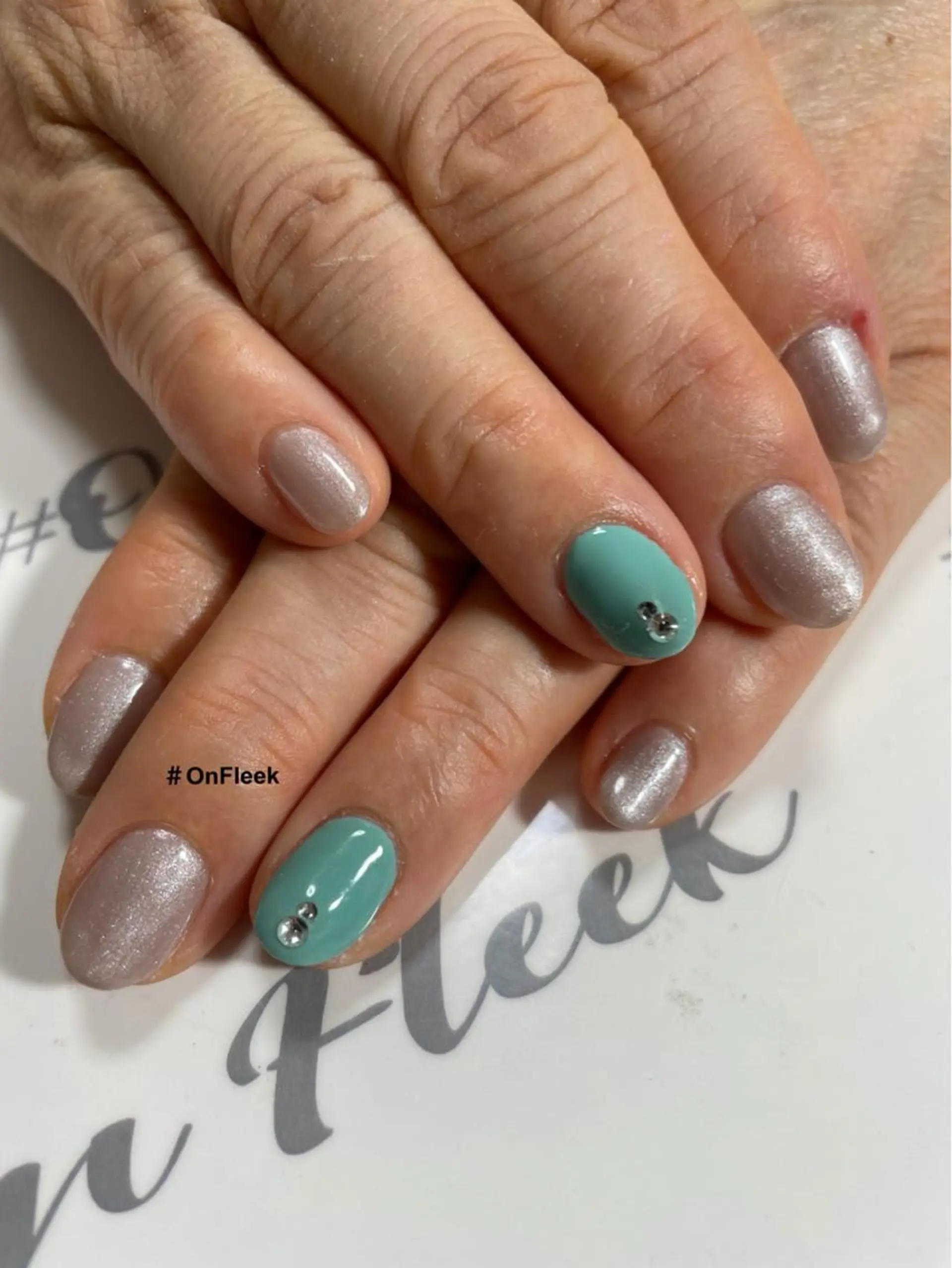 ネイル ハンドネイル NailSalon ＃OnFleekのネイルデザイン