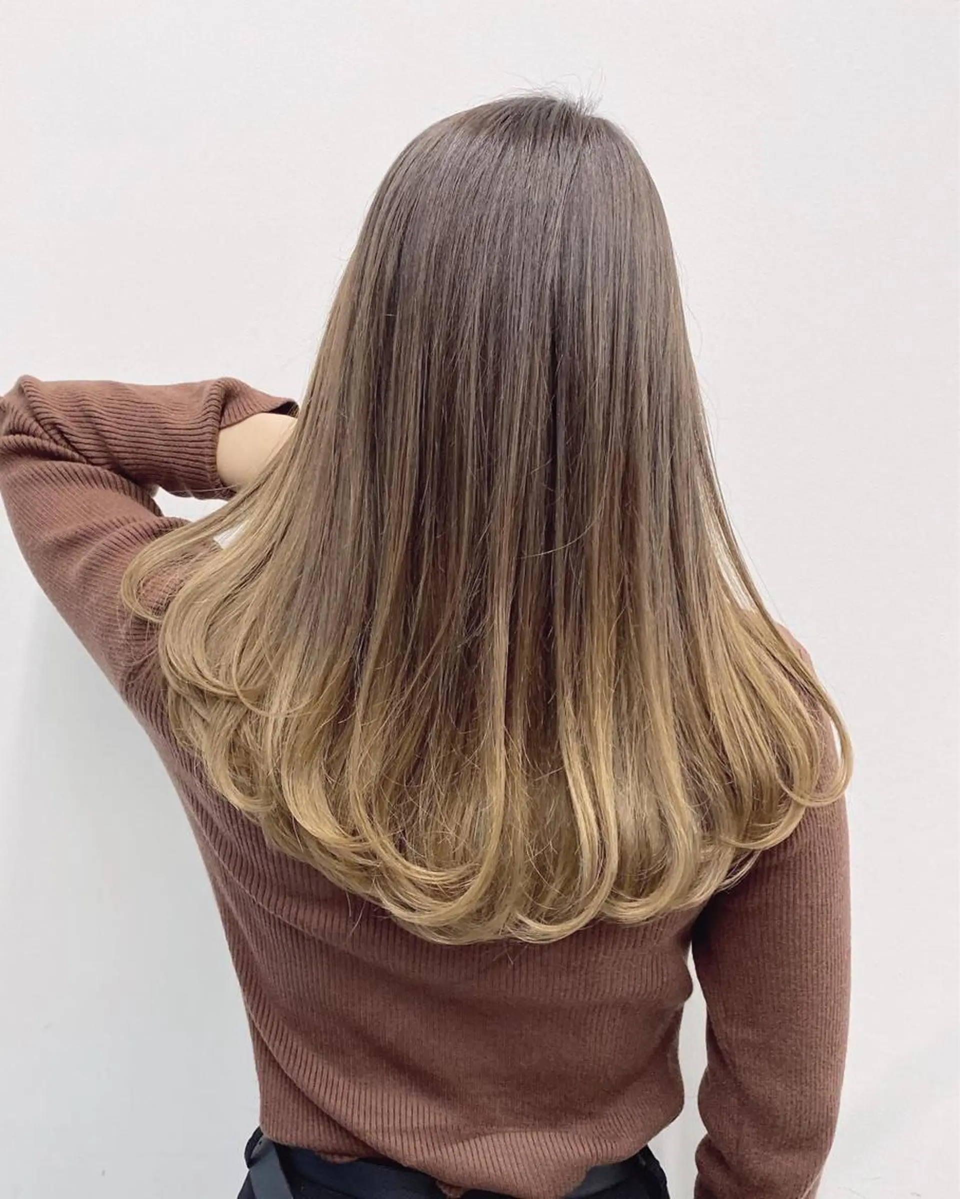 ミディアム カラー パーマ ヘアアレンジ 【公式】amble luxe池袋東口🩷のヘアスタイル