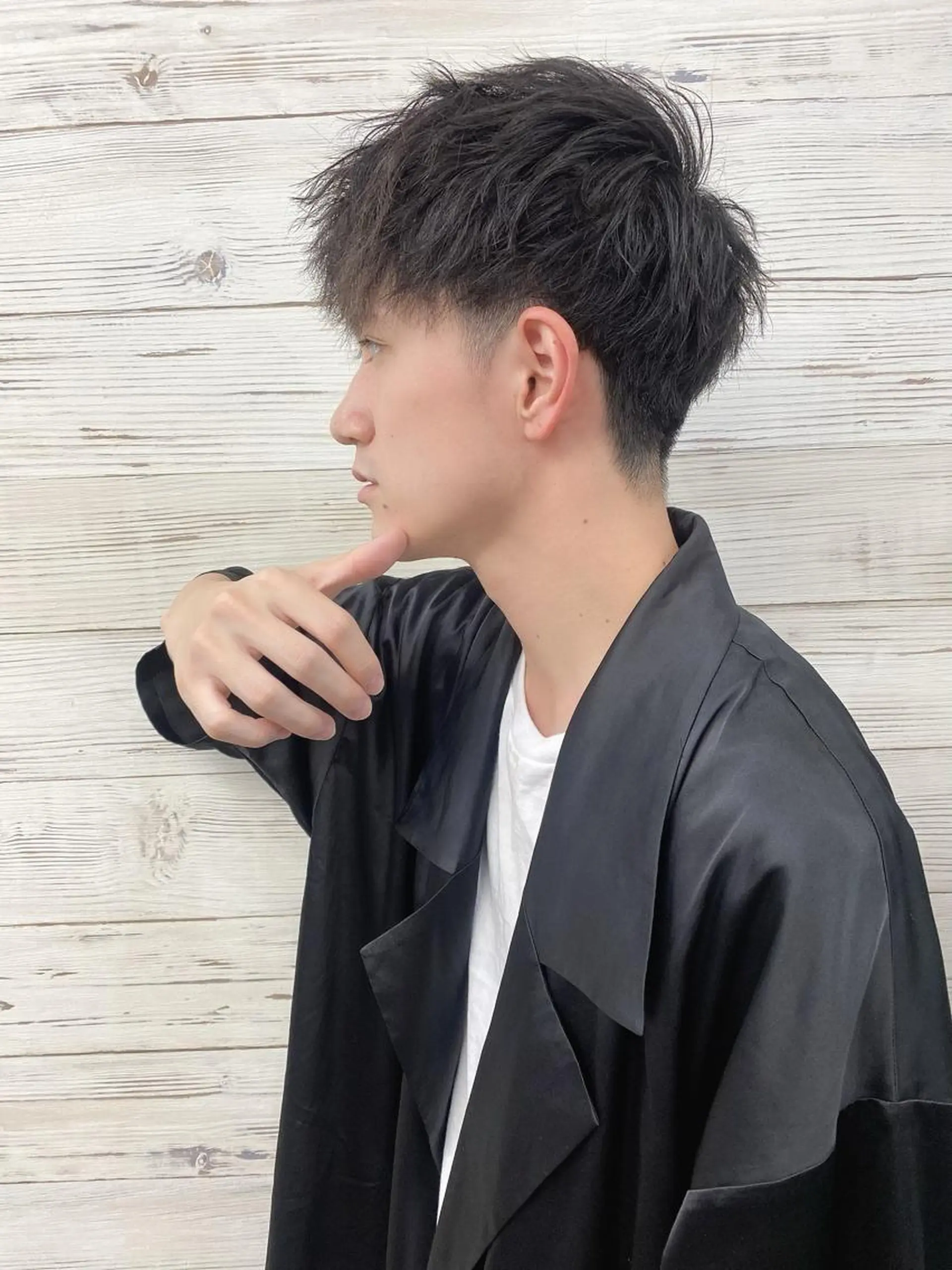 ショート カラー パーマ メンズ ショートボブ 編み込みエクステ シールエクステ メンズバレイヤージュ フェードカット LAVENDIA Azabu所属・LAVENDIA 初音のヘアスタイル