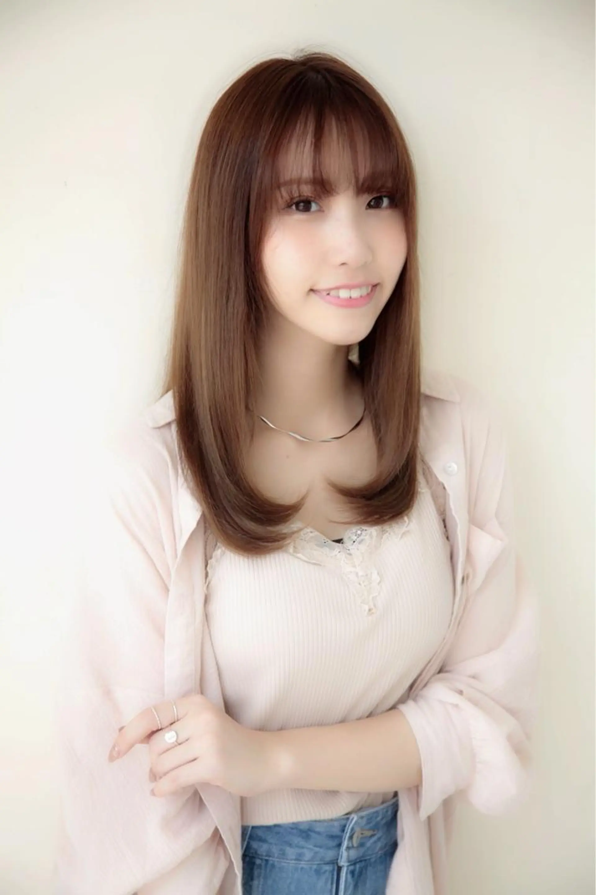 ミディアム CHAINON 近鉄奈良店のヘアスタイル