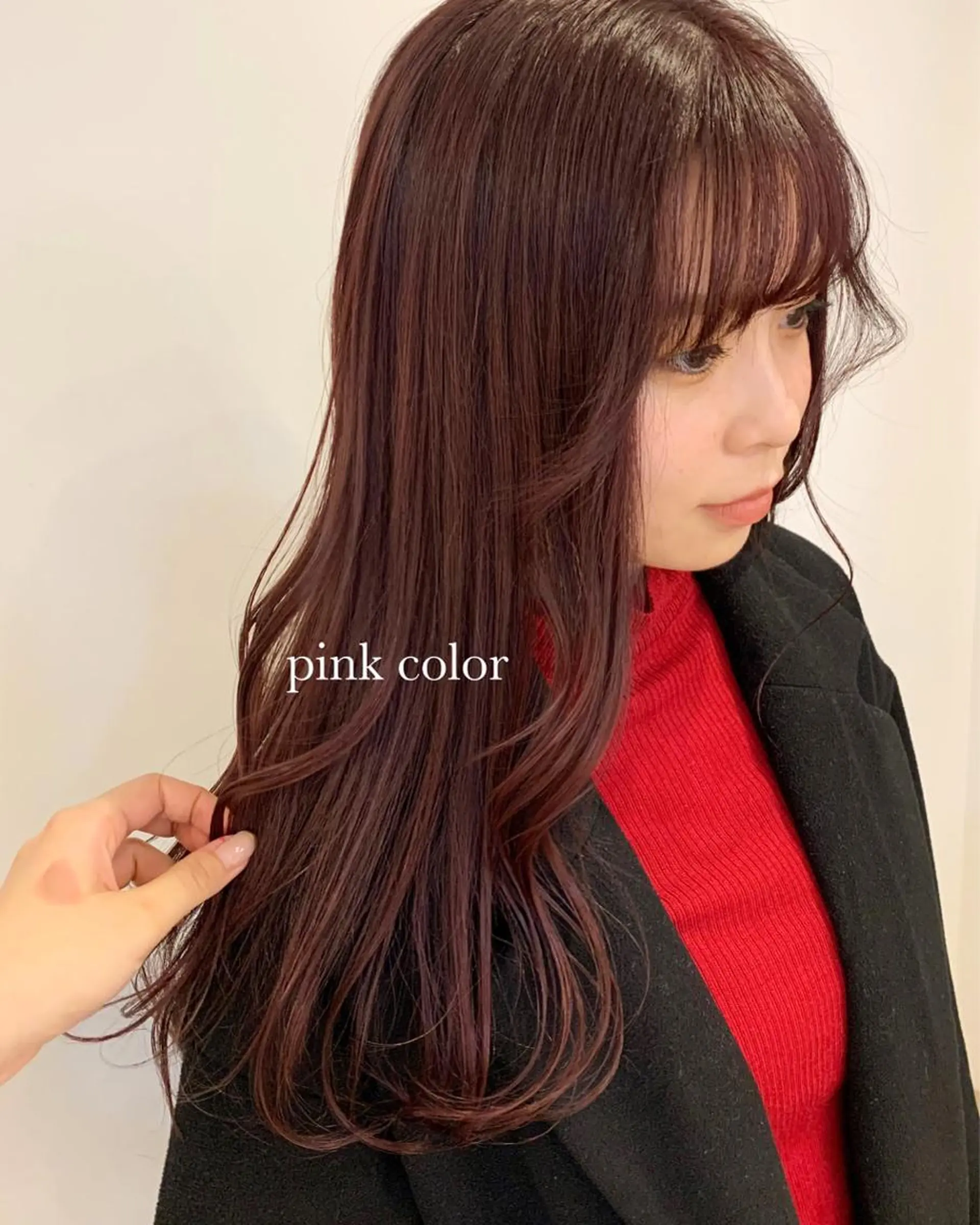 ロング カラー 佐藤 永夏のヘアスタイル